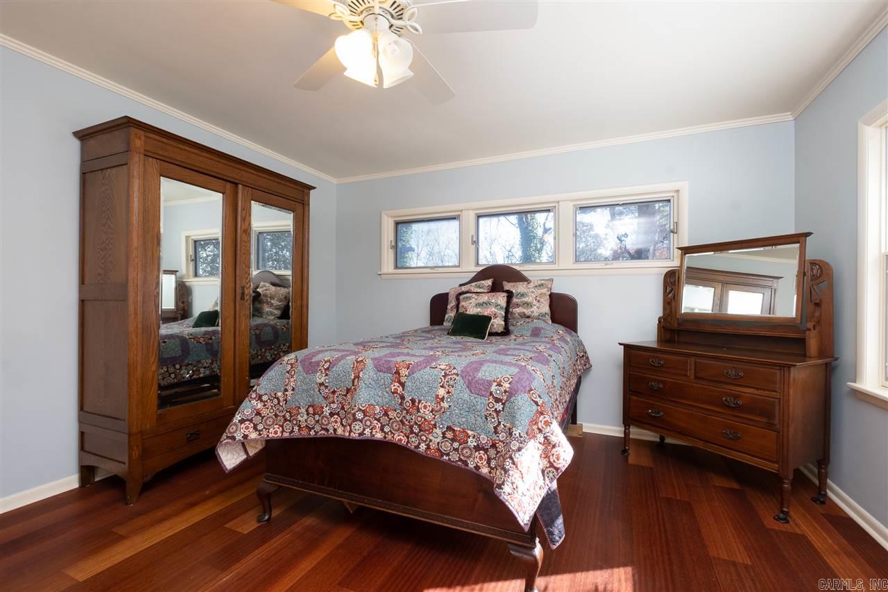River Oaks Estates - Residential