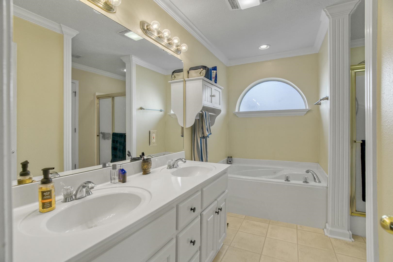 GARDEN OAKS ADDN - Residential