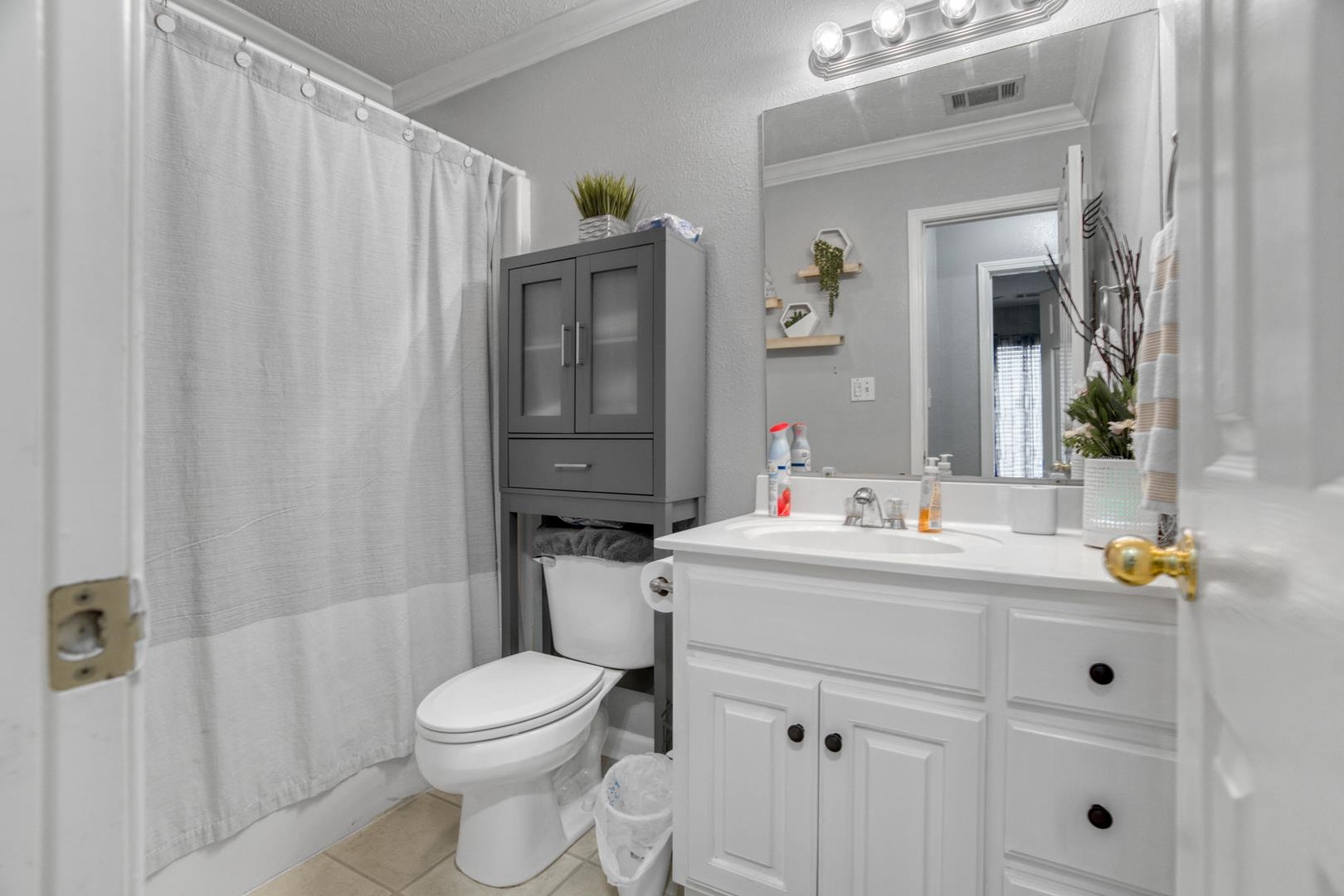 GARDEN OAKS ADDN - Residential