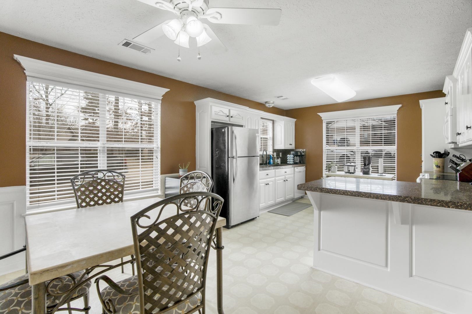 GARDEN OAKS ADDN - Residential