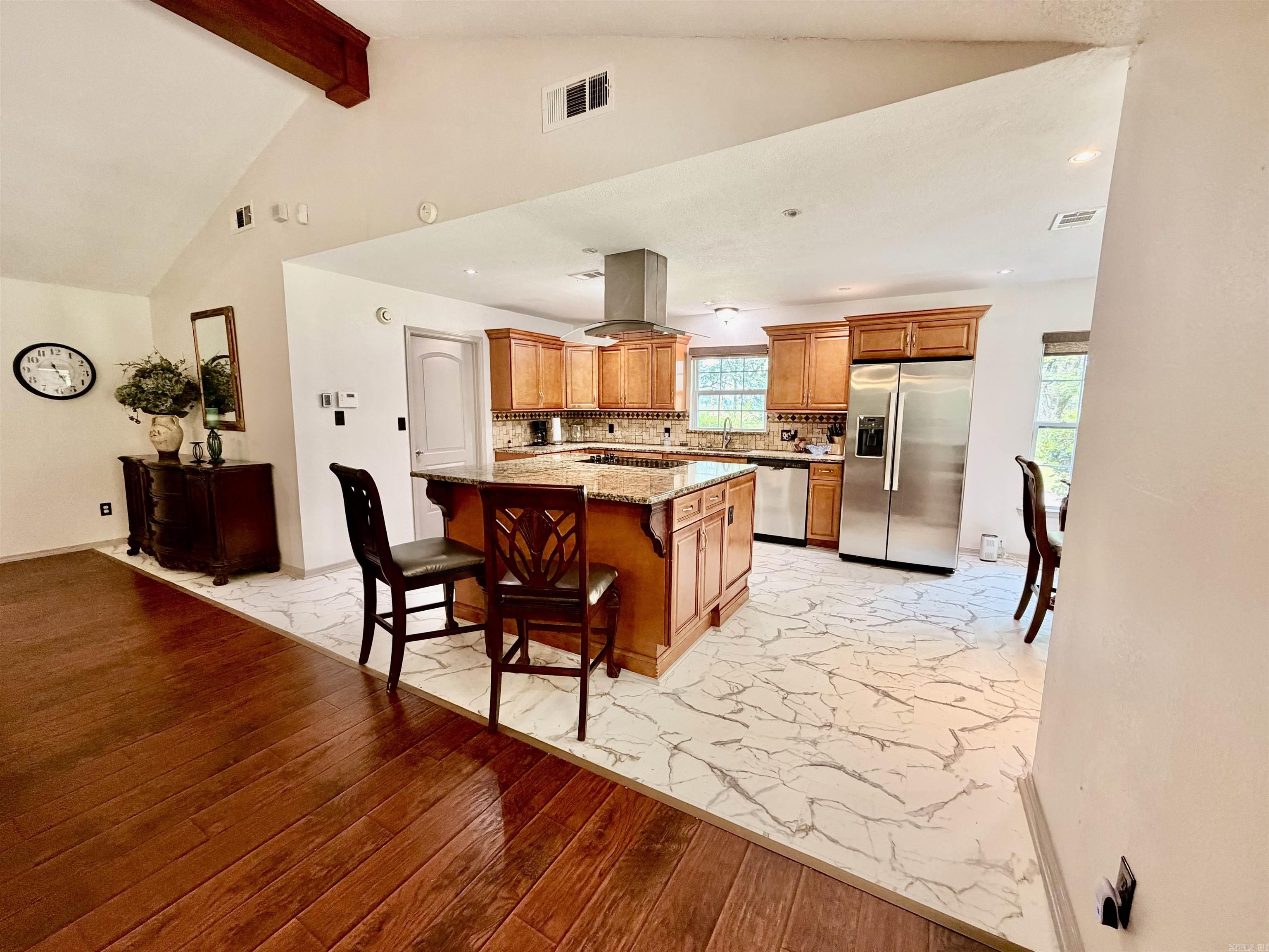 CHICOT - Residential