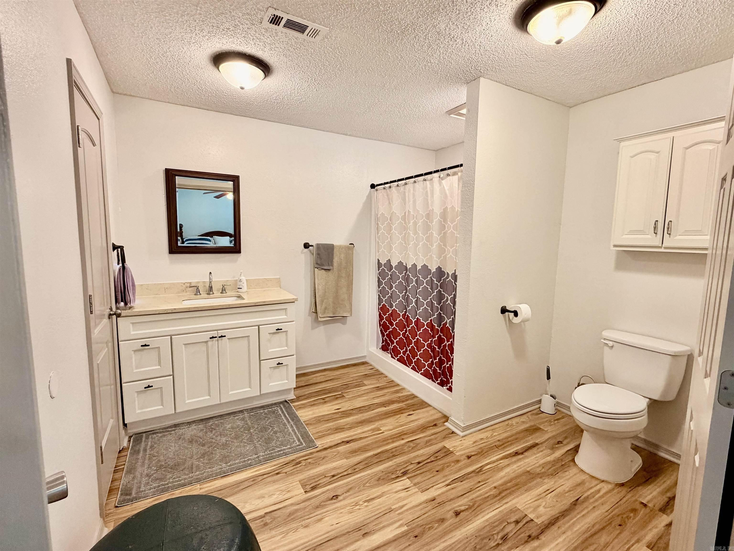 CHICOT - Residential