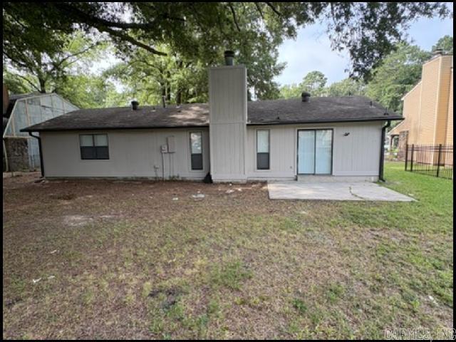*LITTLE ROCK* CHARMING HOME LOCATED IN THE WOODFIELD SUBDIVISION!! This 3 Bedroom And 2 Bath Home Features Over 1500 Square Feet! FRESH PAINT AND NEW FLOORING!! Cozy Brick Fireplace Included In Living Room! NEW CEILING FANS! Electric Range And Dishwasher Provided In Kitchen With Eat-In Dining Area! Washer And Dryer Hookups Added For Convenience! NEW GRANITE IN FULLY UPDATED BATHROOMS! Master Bath Includes Vanity With Double Sinks! Back Patio Looks Out To Fenced Backyard! 2 Car Garage For Parking! PET FRIENDLY!! AVAILABLE NOW!!!