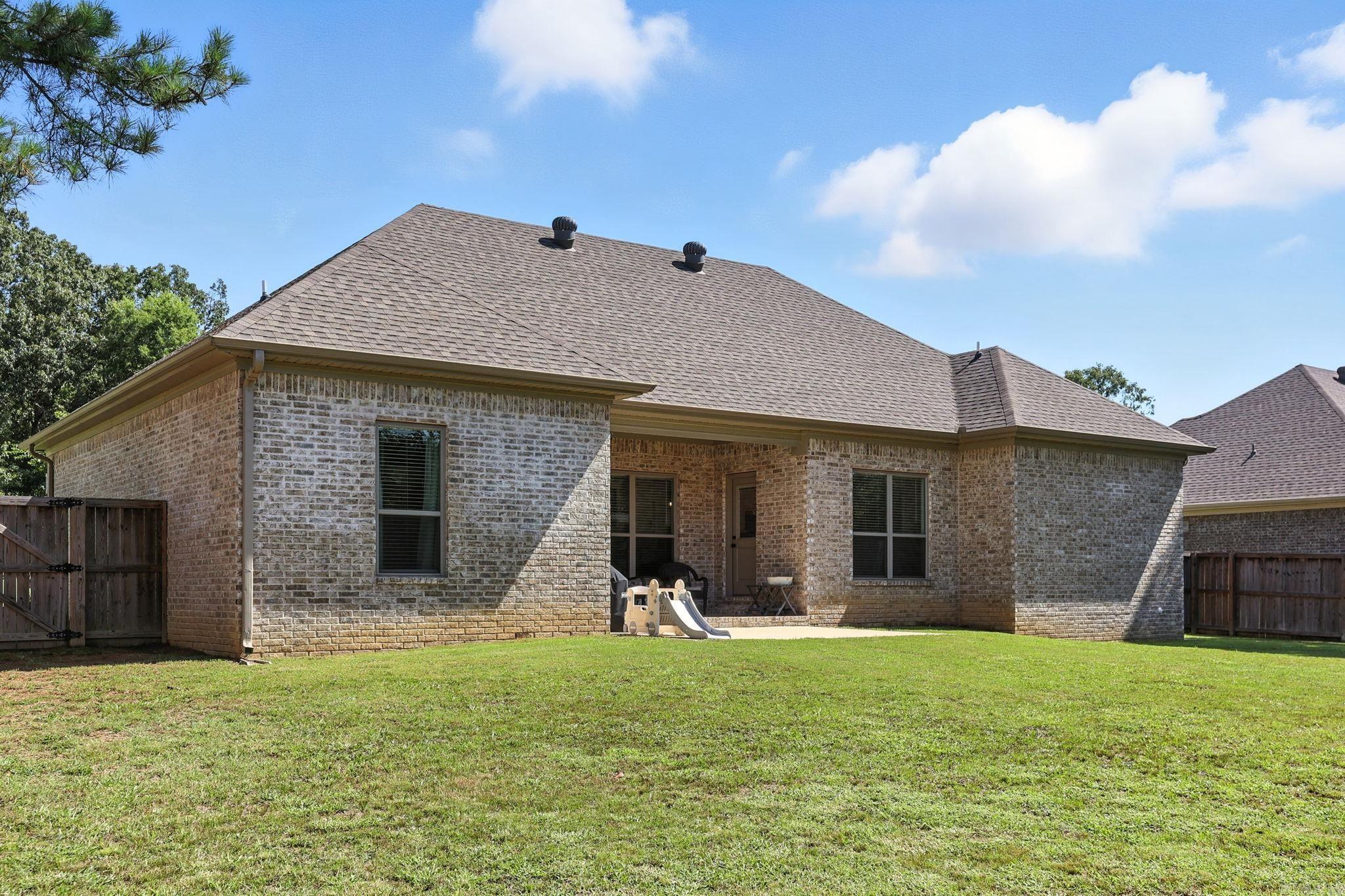 HIDDEN VALLEY ESTATES - Residential