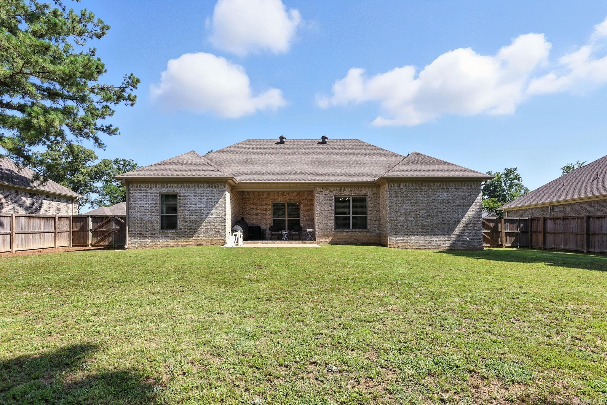 HIDDEN VALLEY ESTATES - Residential
