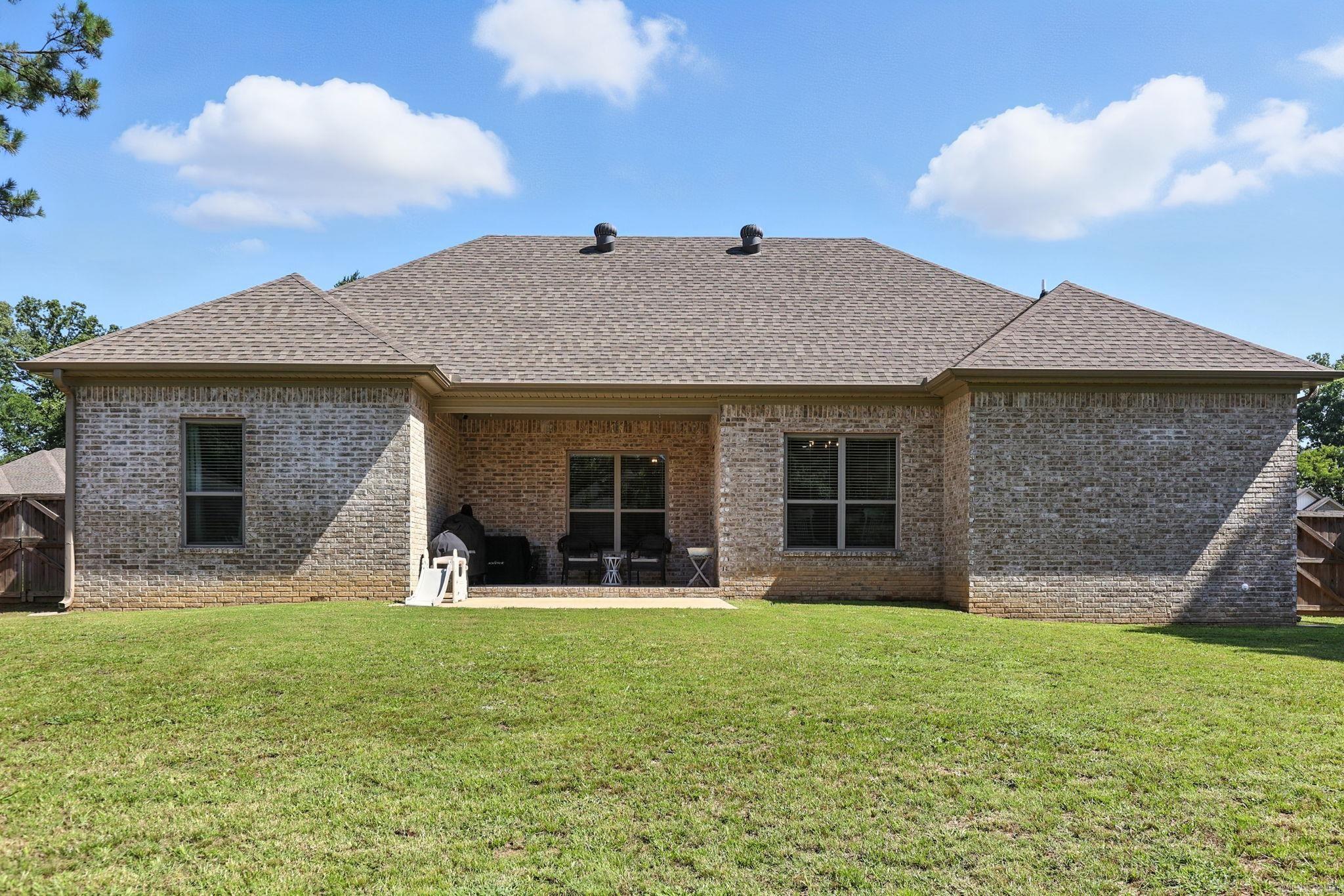 HIDDEN VALLEY ESTATES - Residential