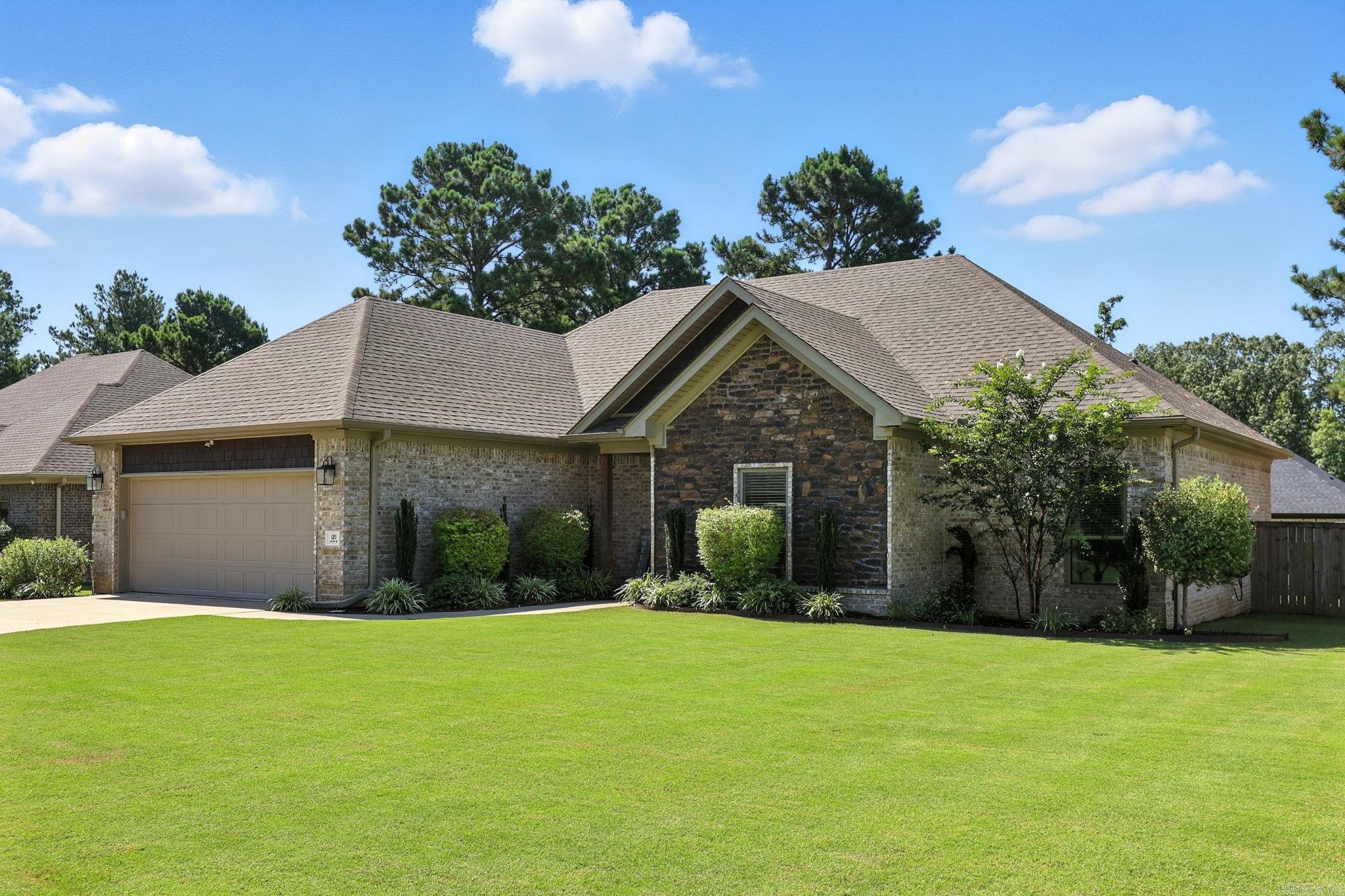 HIDDEN VALLEY ESTATES - Residential