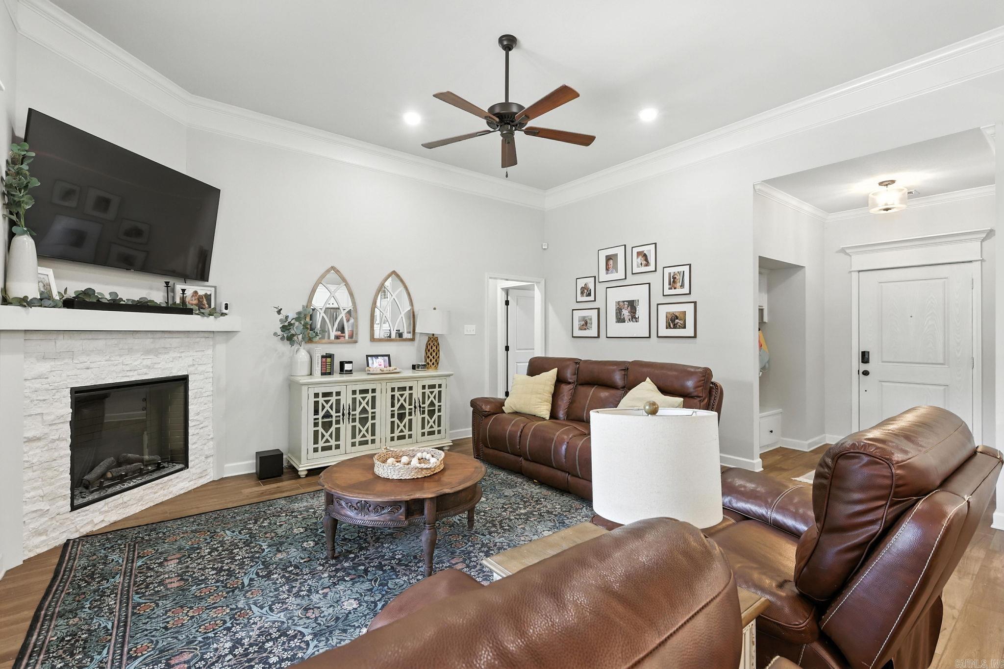 HIDDEN VALLEY ESTATES - Residential