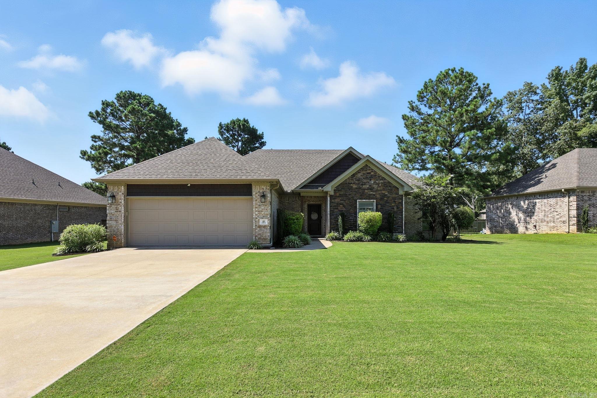 HIDDEN VALLEY ESTATES - Residential