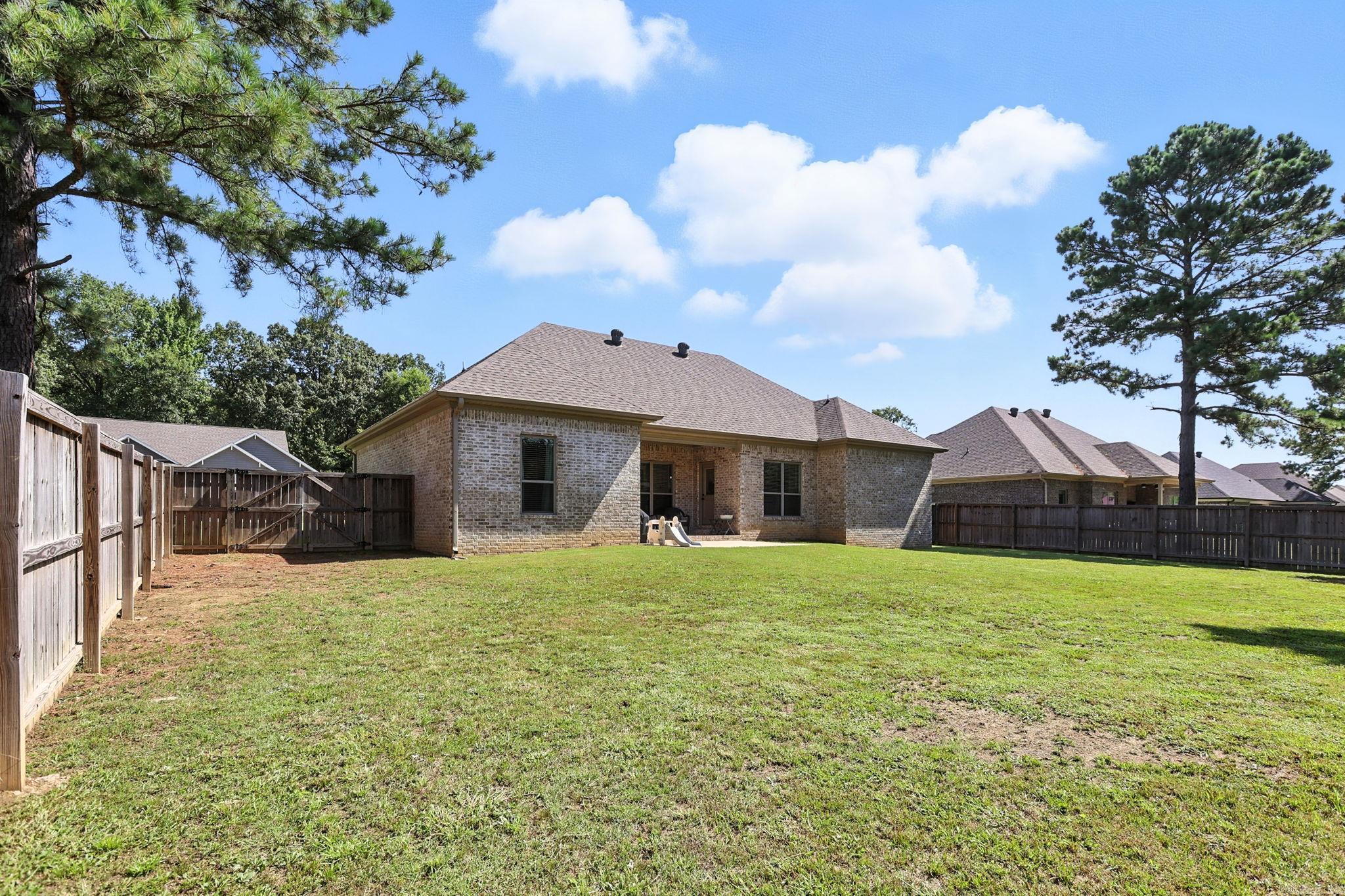 HIDDEN VALLEY ESTATES - Residential