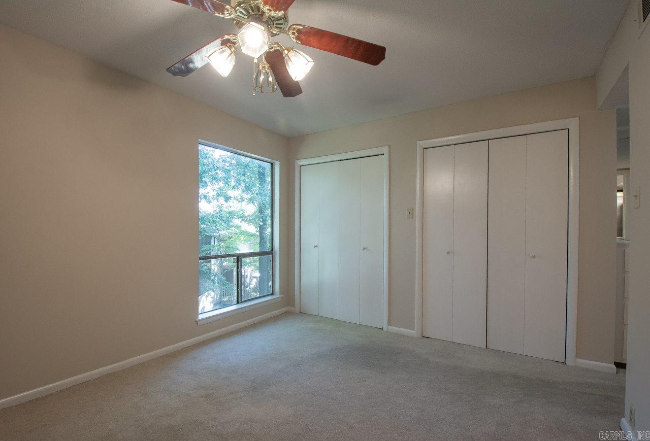 FOREST HILL COND - Residential
