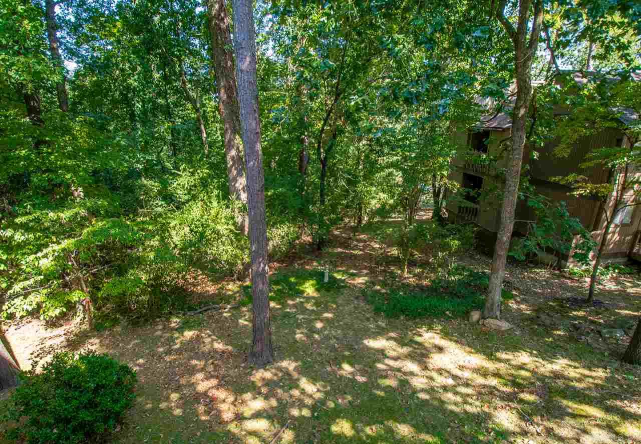 FOREST HILL COND - Residential