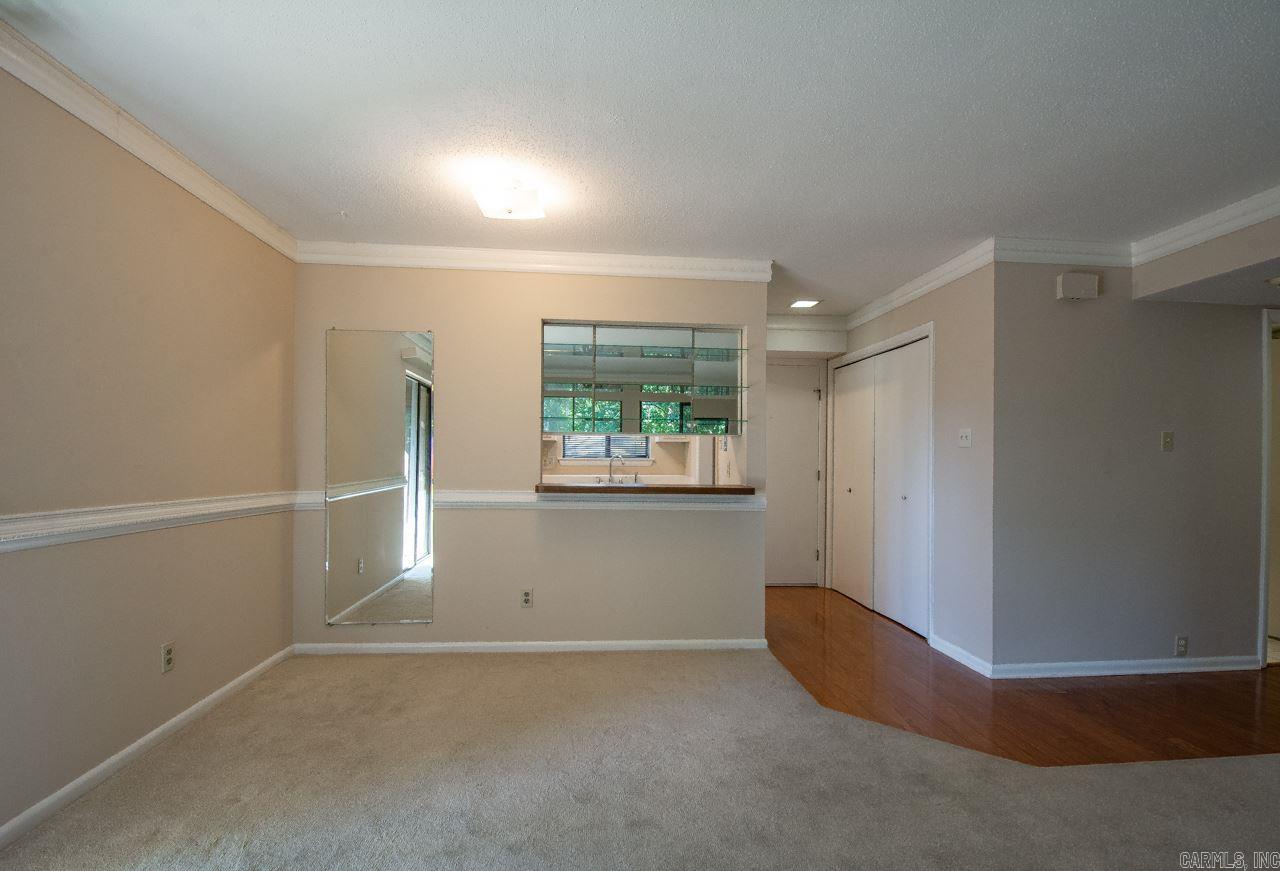 FOREST HILL COND - Residential
