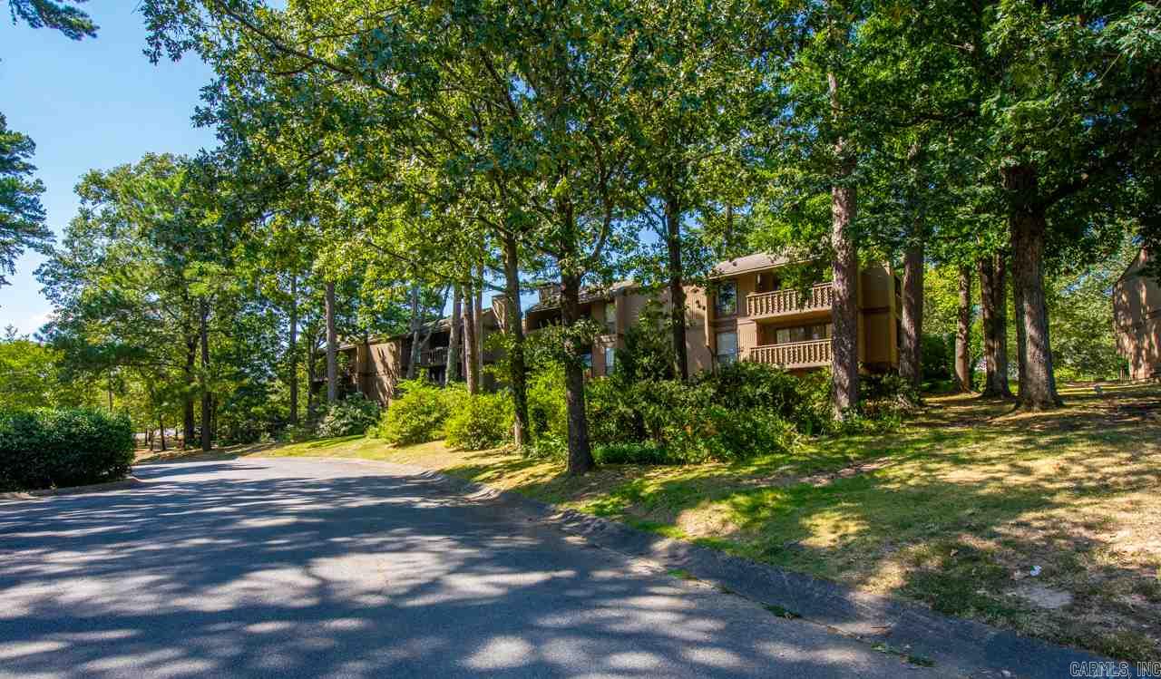 FOREST HILL COND - Residential