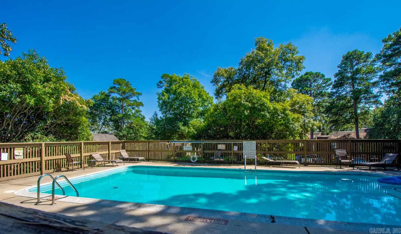 FOREST HILL COND - Residential