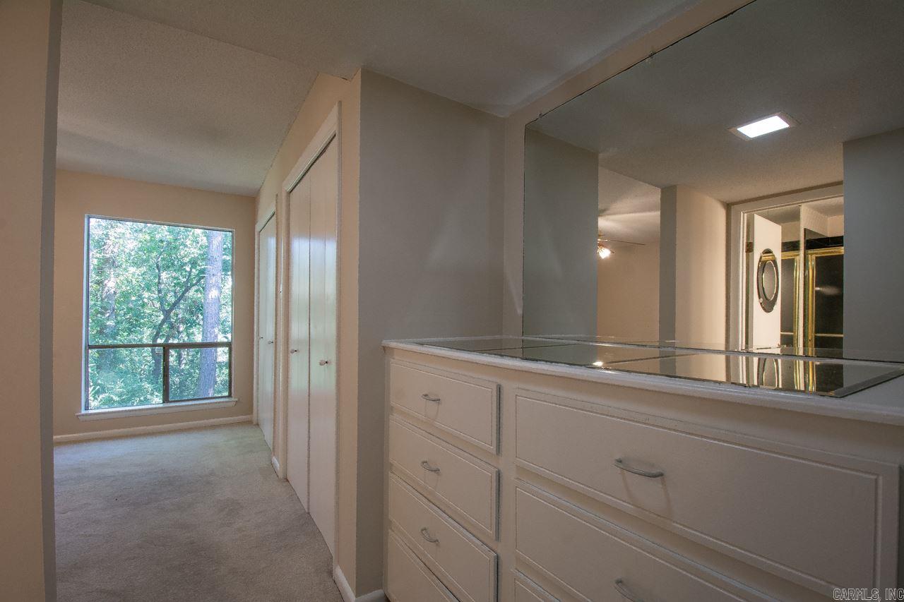 FOREST HILL COND - Residential