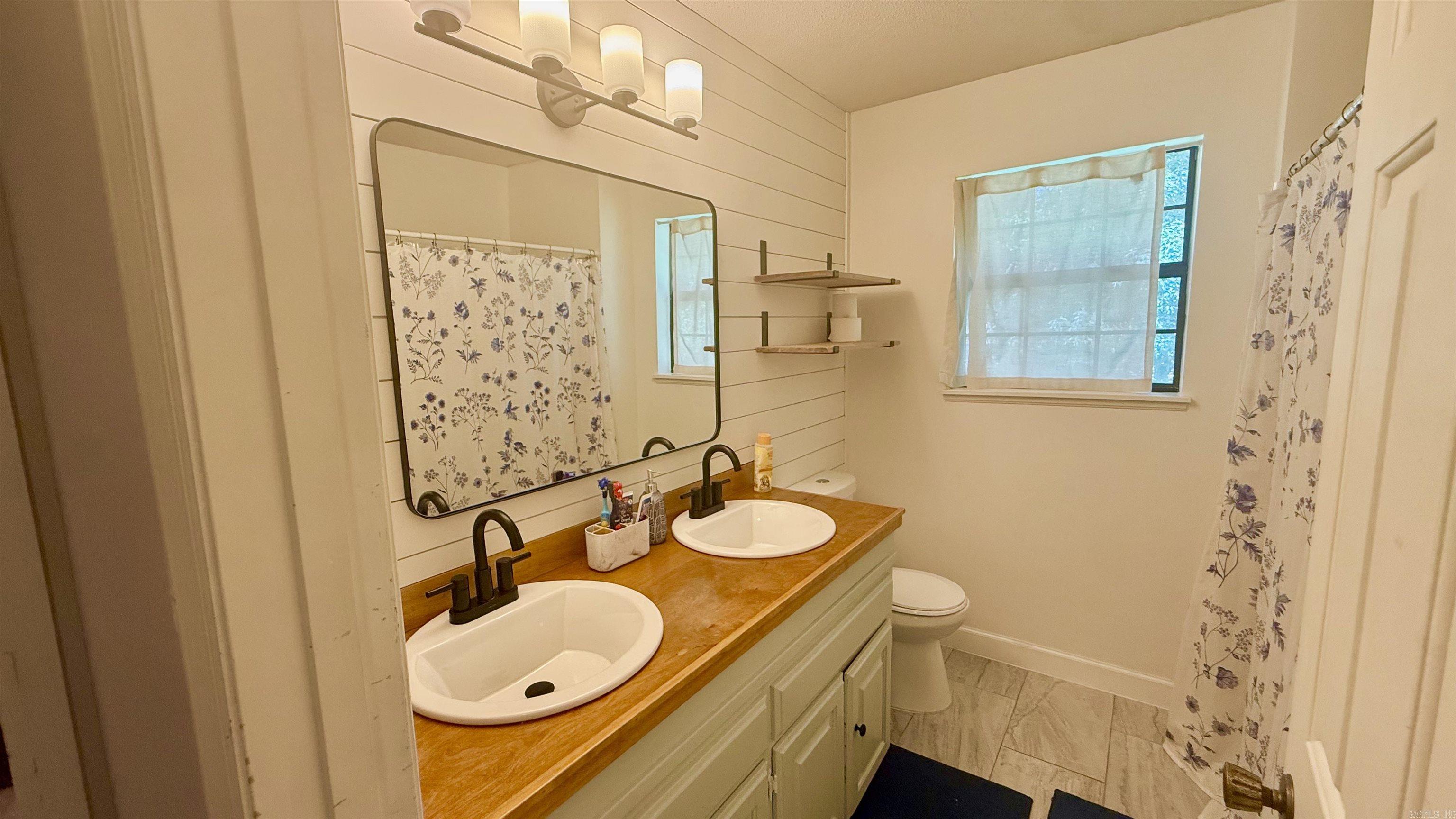OTTER CREEK COMMUNITY - Residential