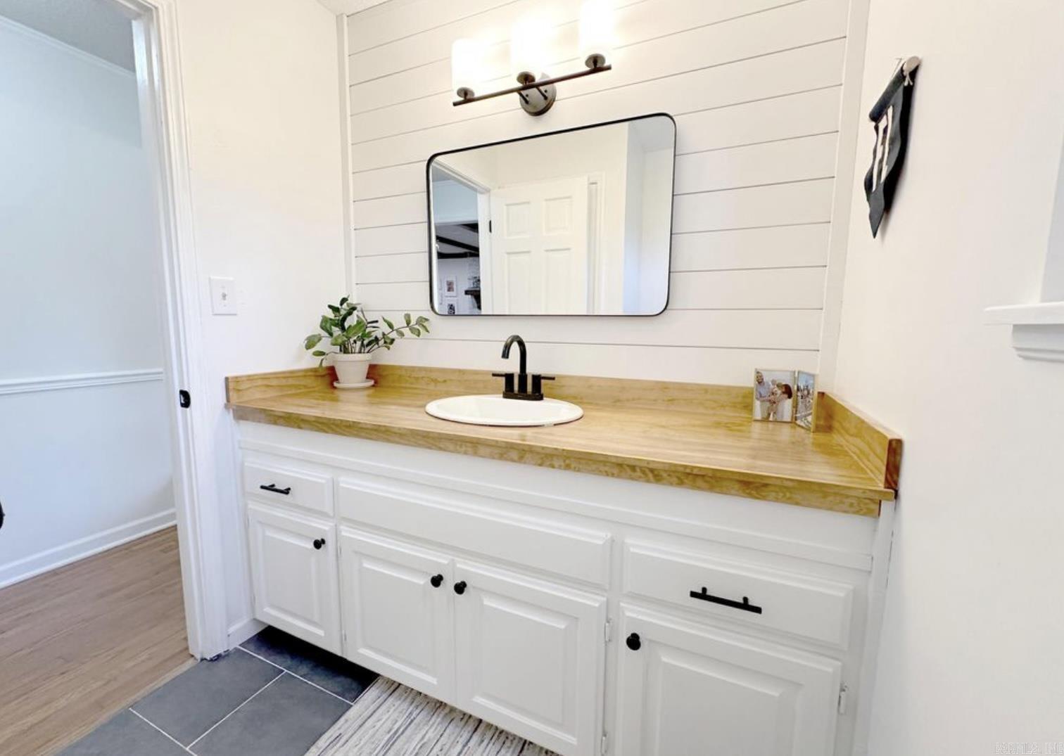 OTTER CREEK COMMUNITY - Residential