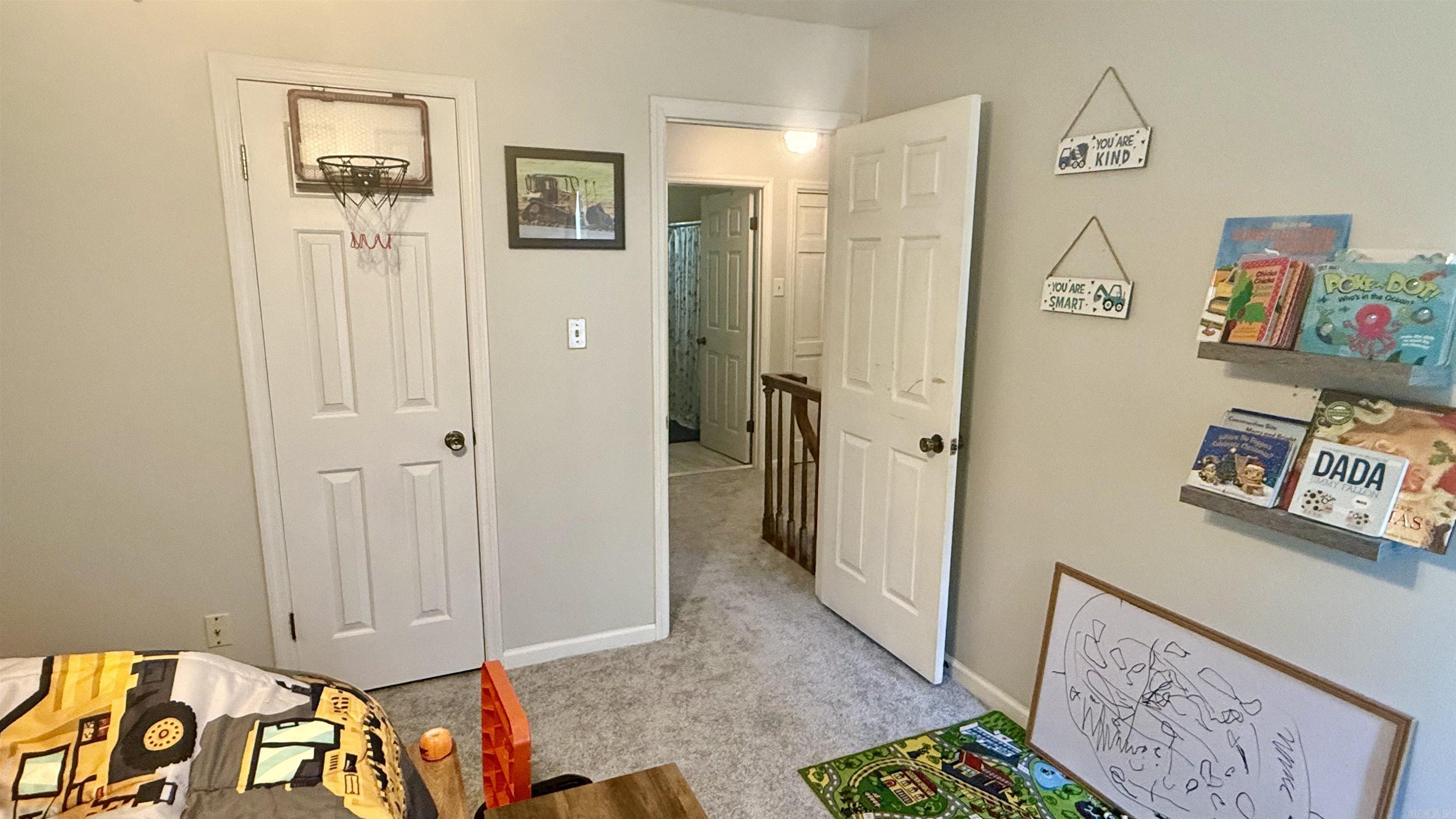 OTTER CREEK COMMUNITY - Residential