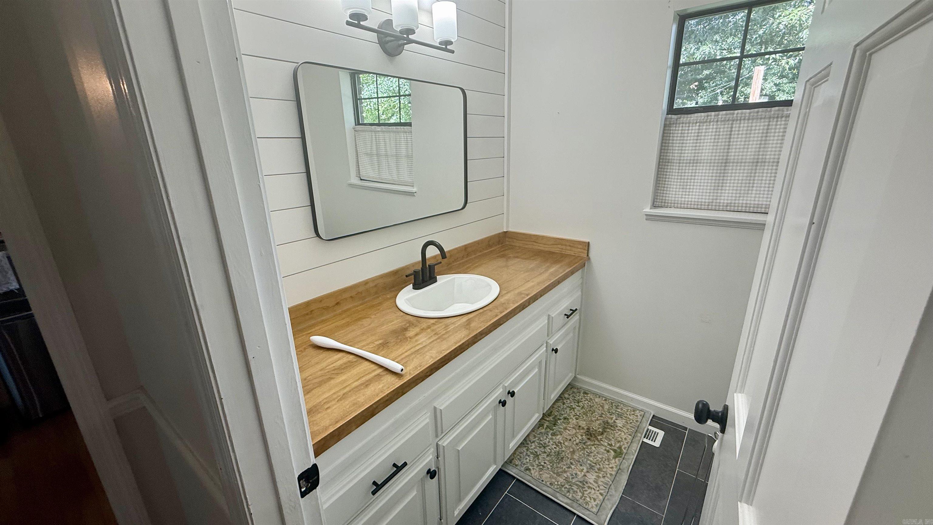 OTTER CREEK COMMUNITY - Residential
