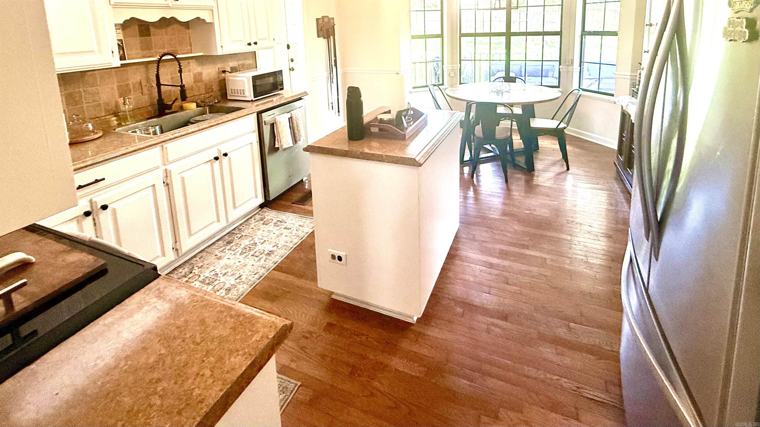 OTTER CREEK COMMUNITY - Residential