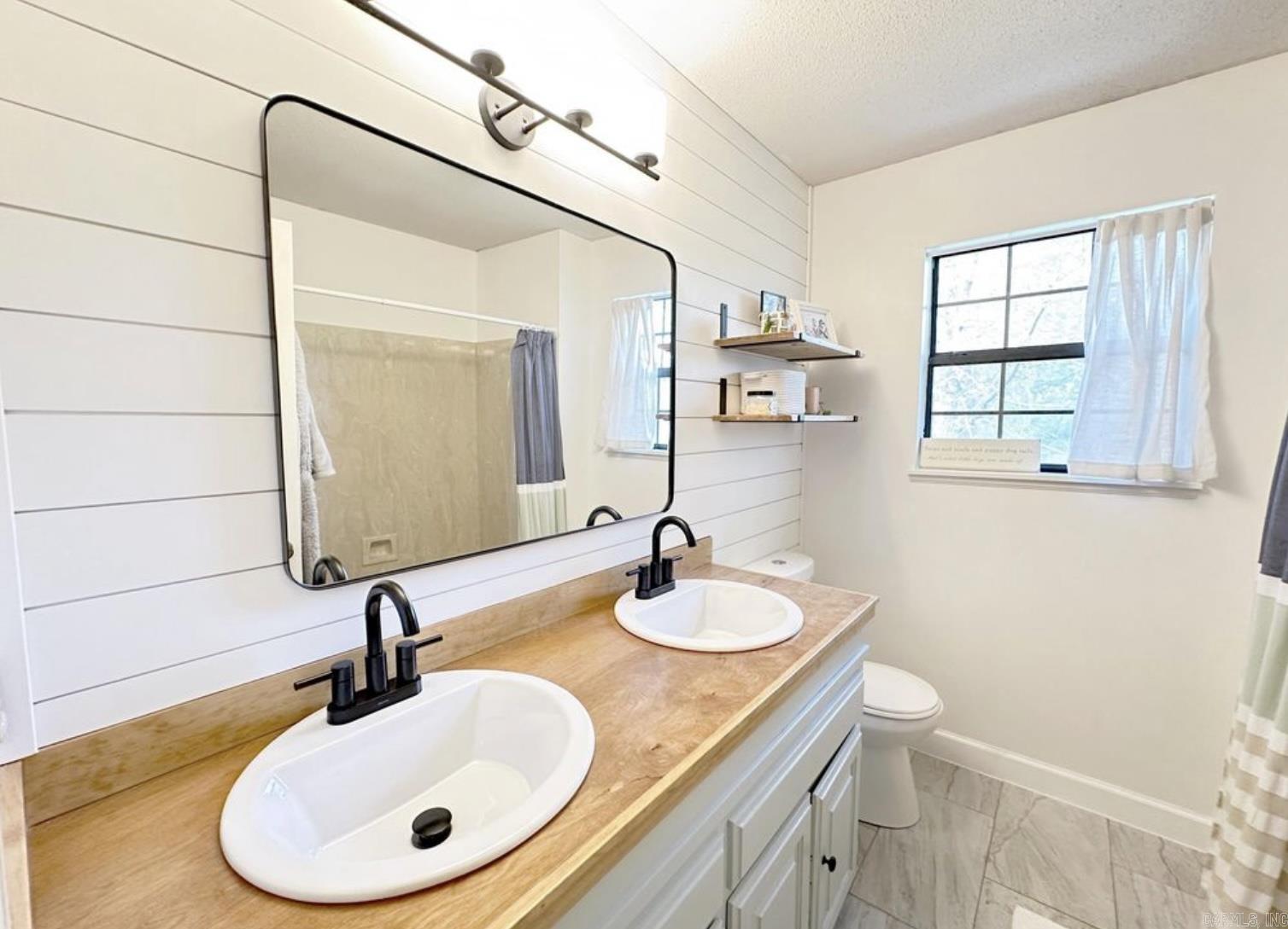 OTTER CREEK COMMUNITY - Residential