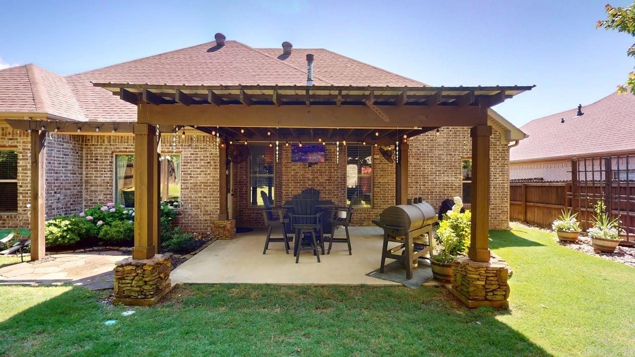 THE MAPLES - Residential