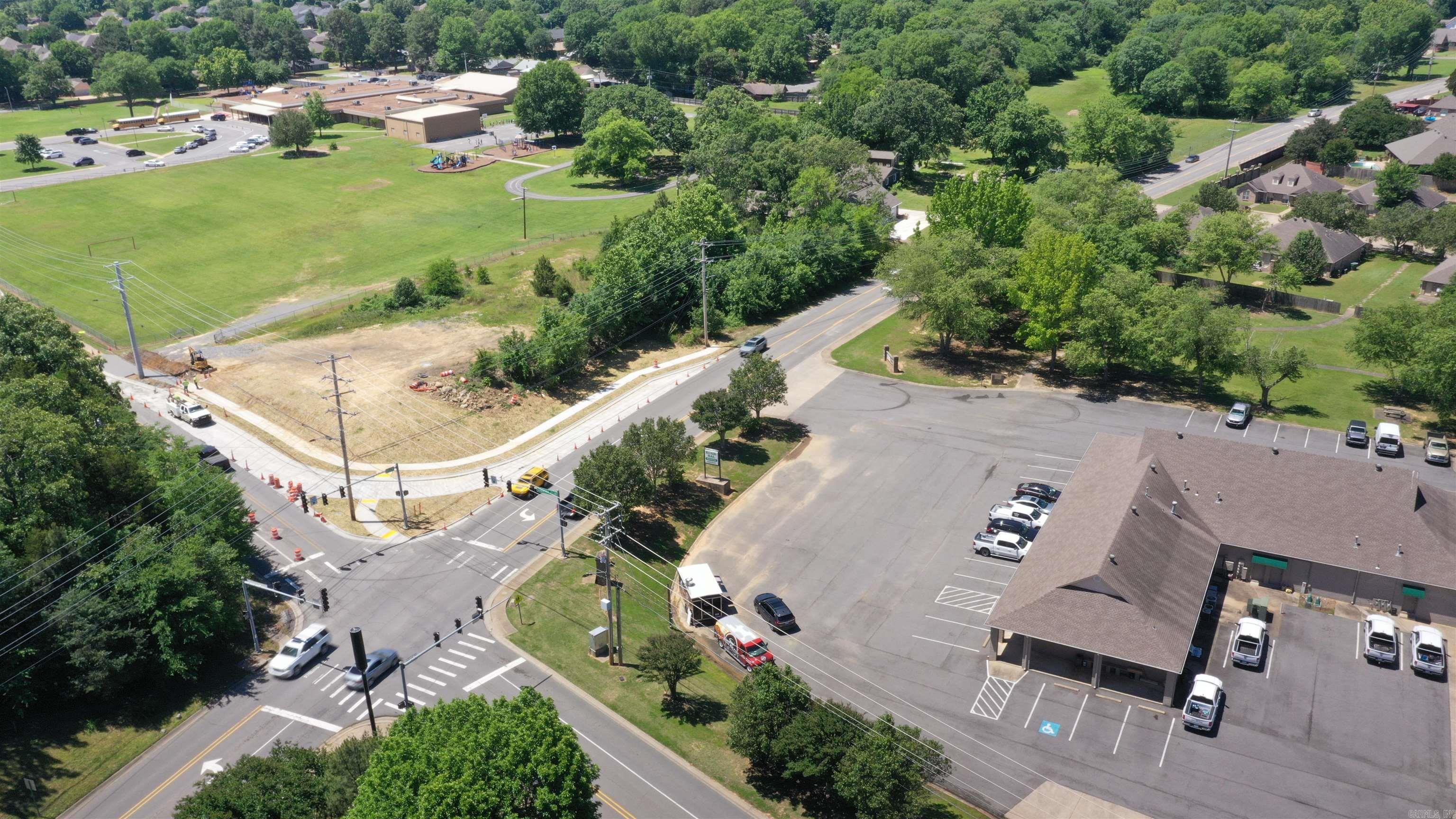 Great location in Conway City Limits at the corner of Country Club and Tyler St.  Special Use permit was given to Haven House for location of their new facility, however, now the possibilities are up for you and the city to decide!