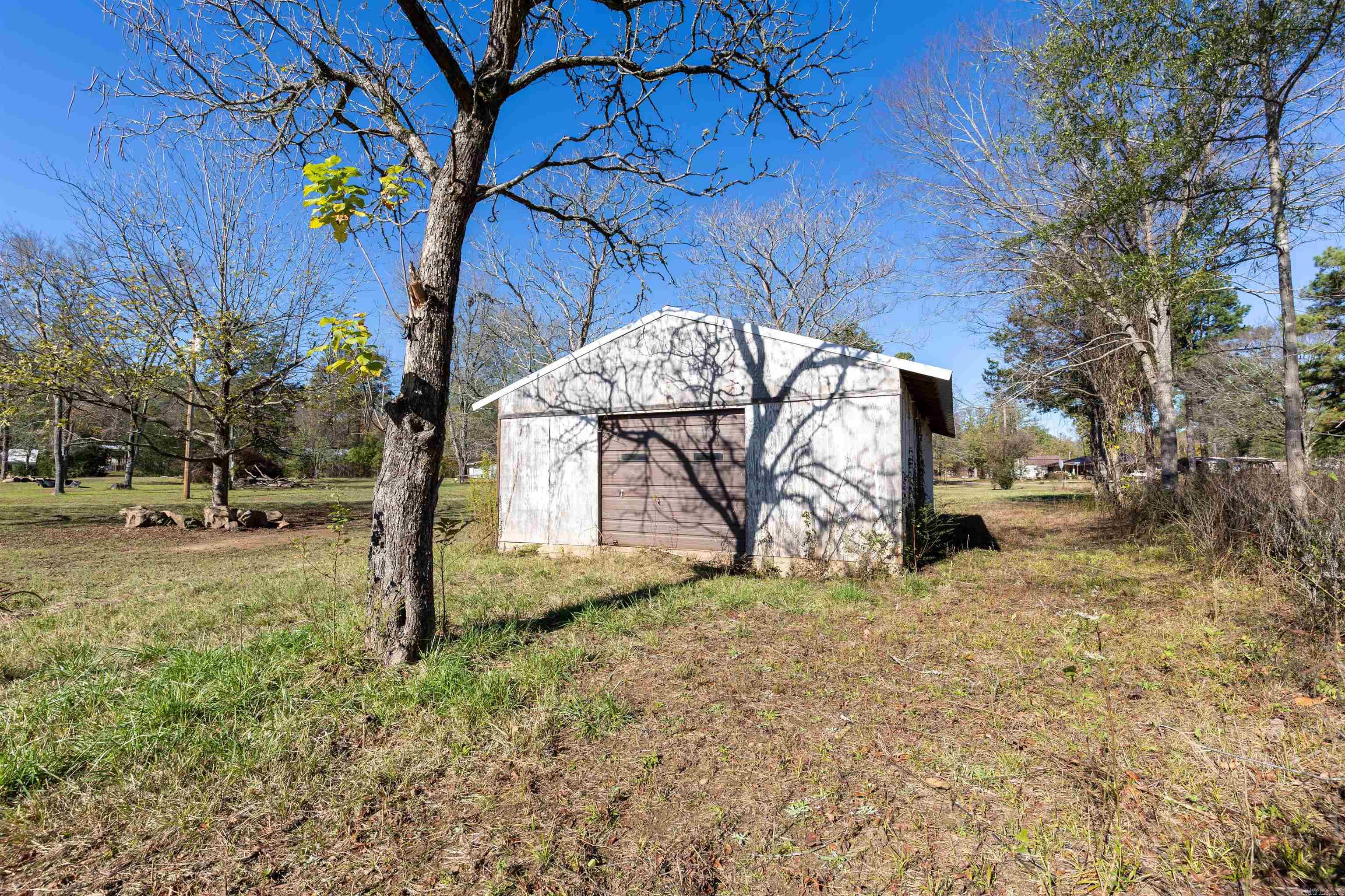 MOLERS LAKESIDE - Residential