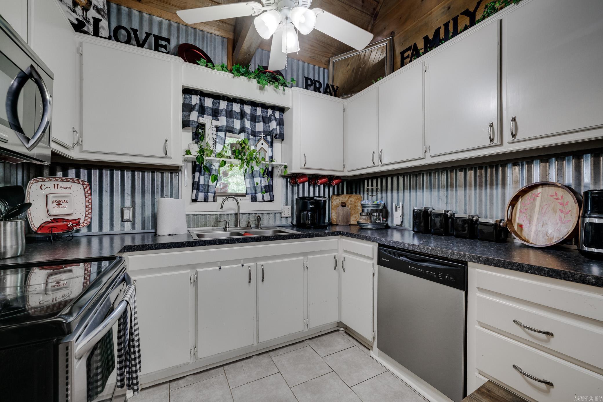BROOKWOOD - Residential