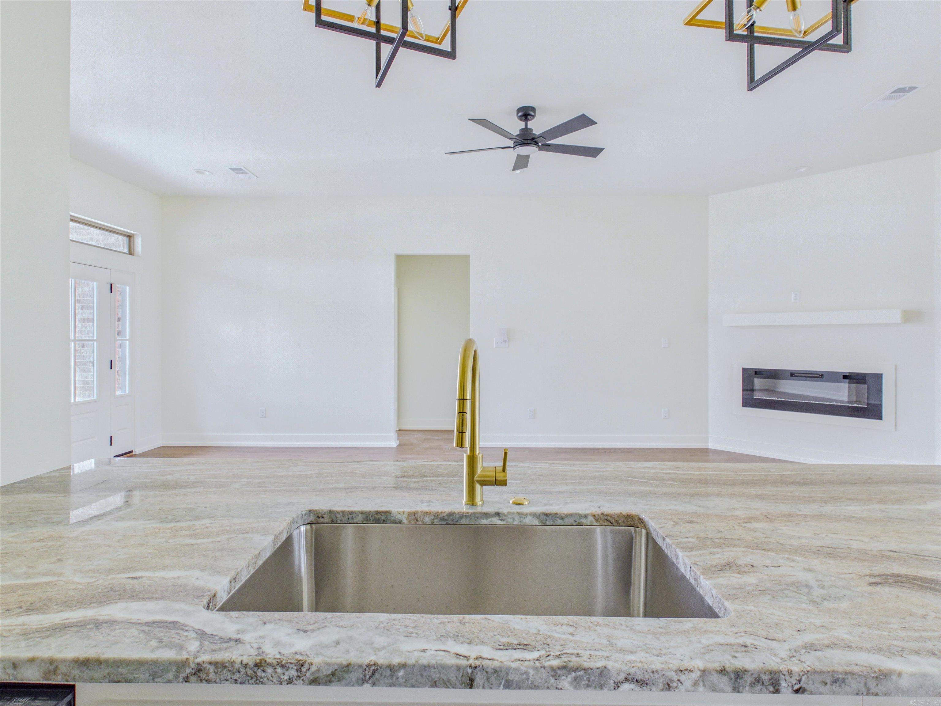 EAST MEADOW - Residential