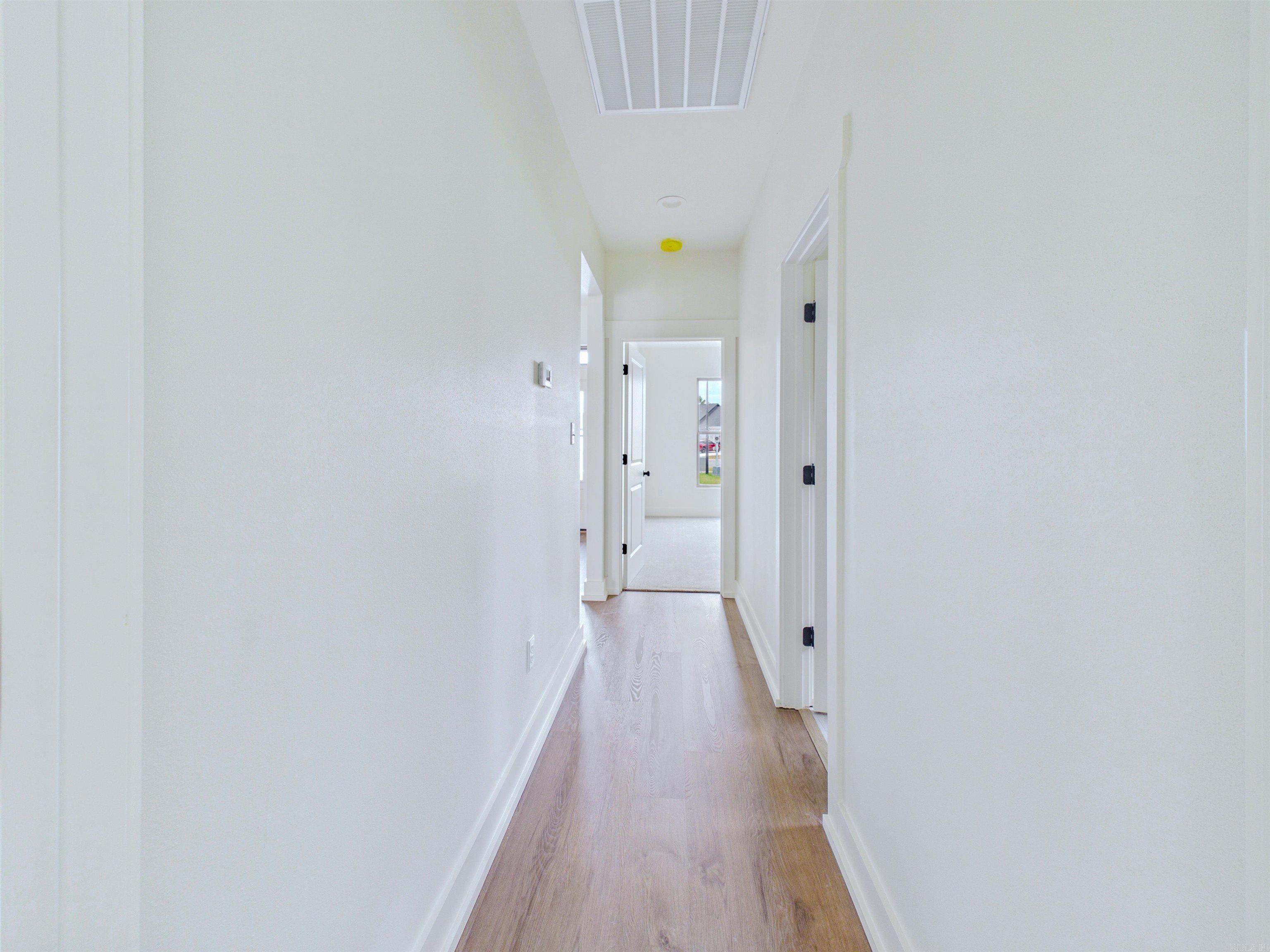 EAST MEADOW - Residential