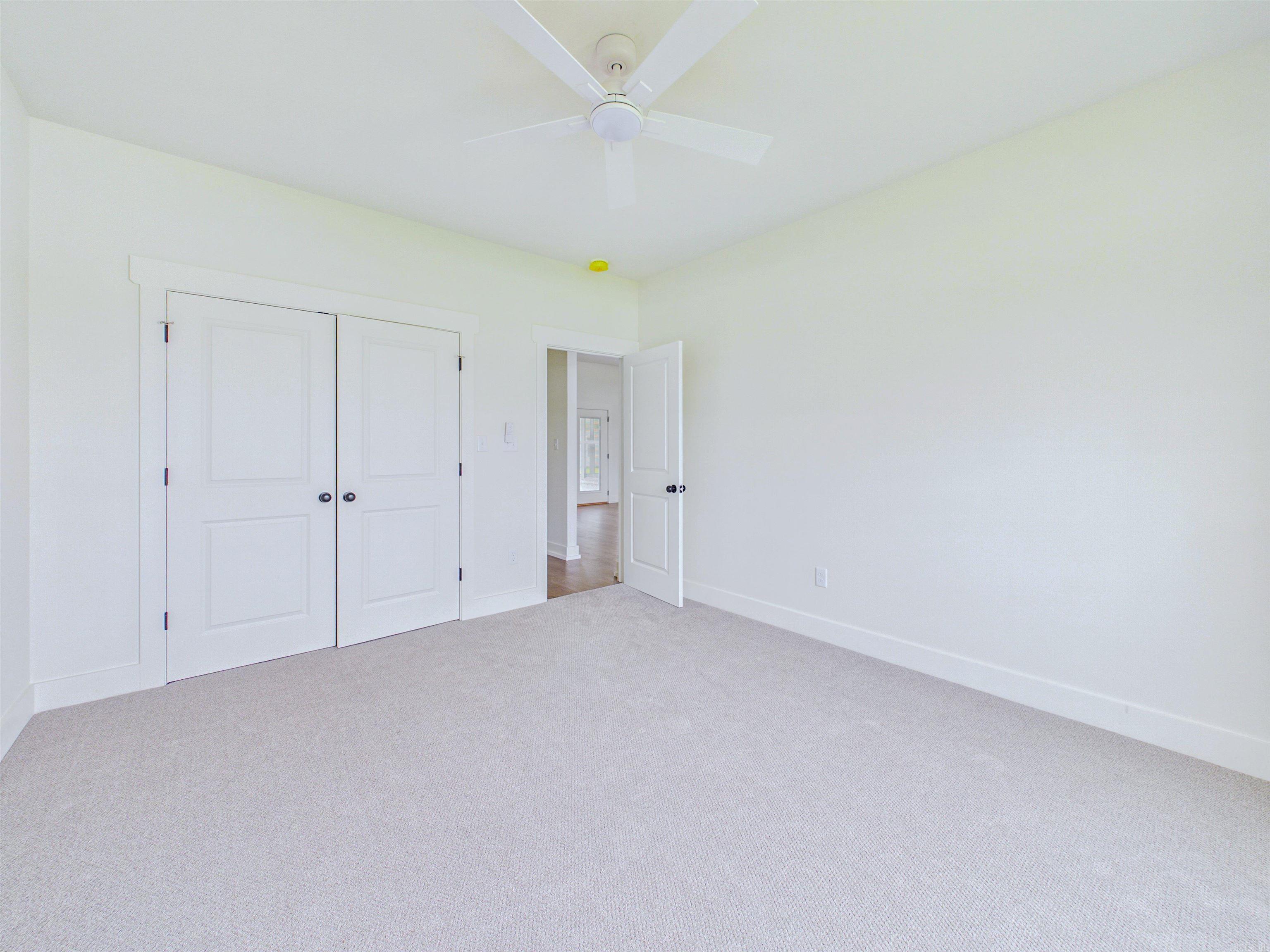 EAST MEADOW - Residential