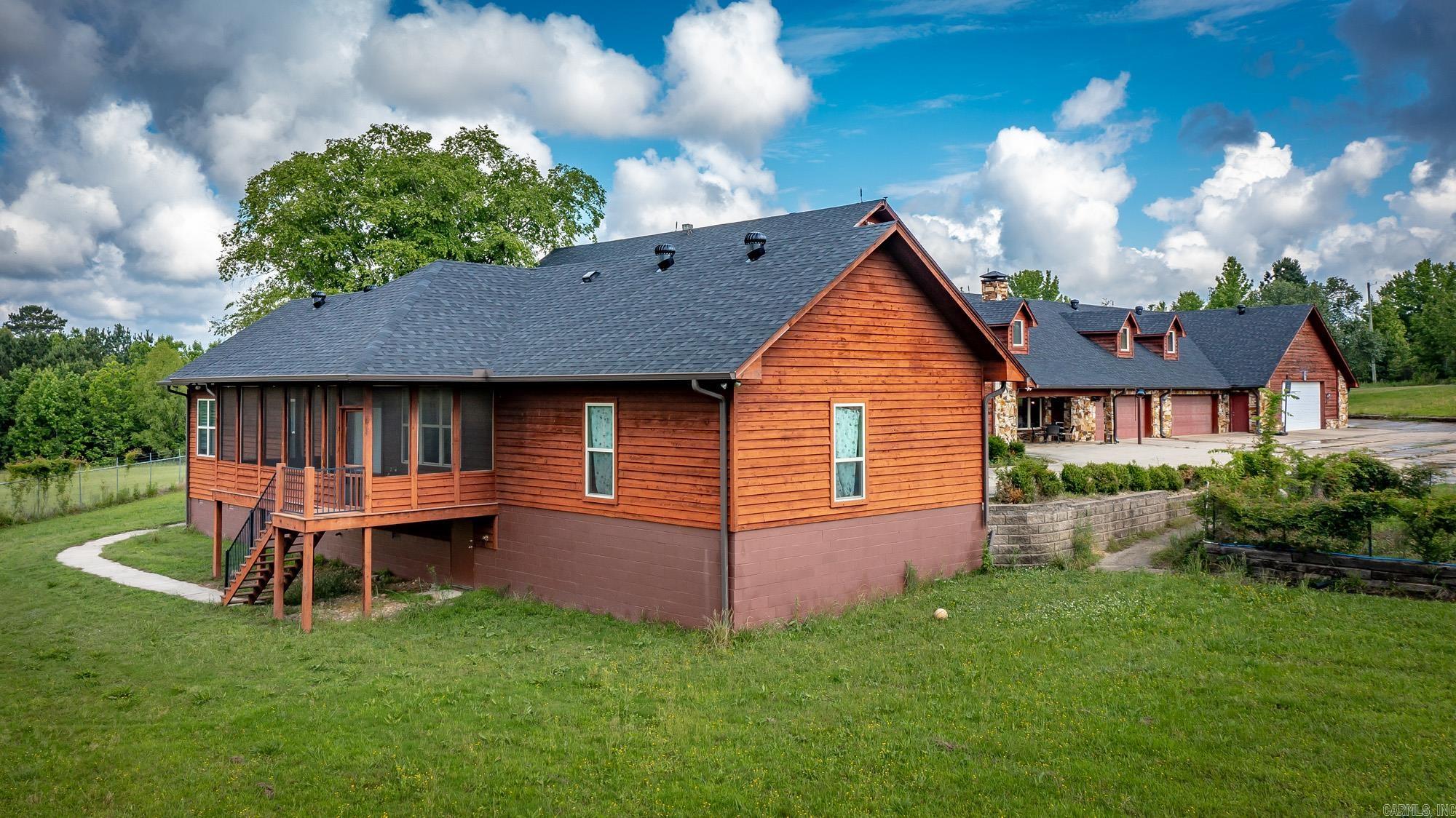 Metes & Bounds - Residential