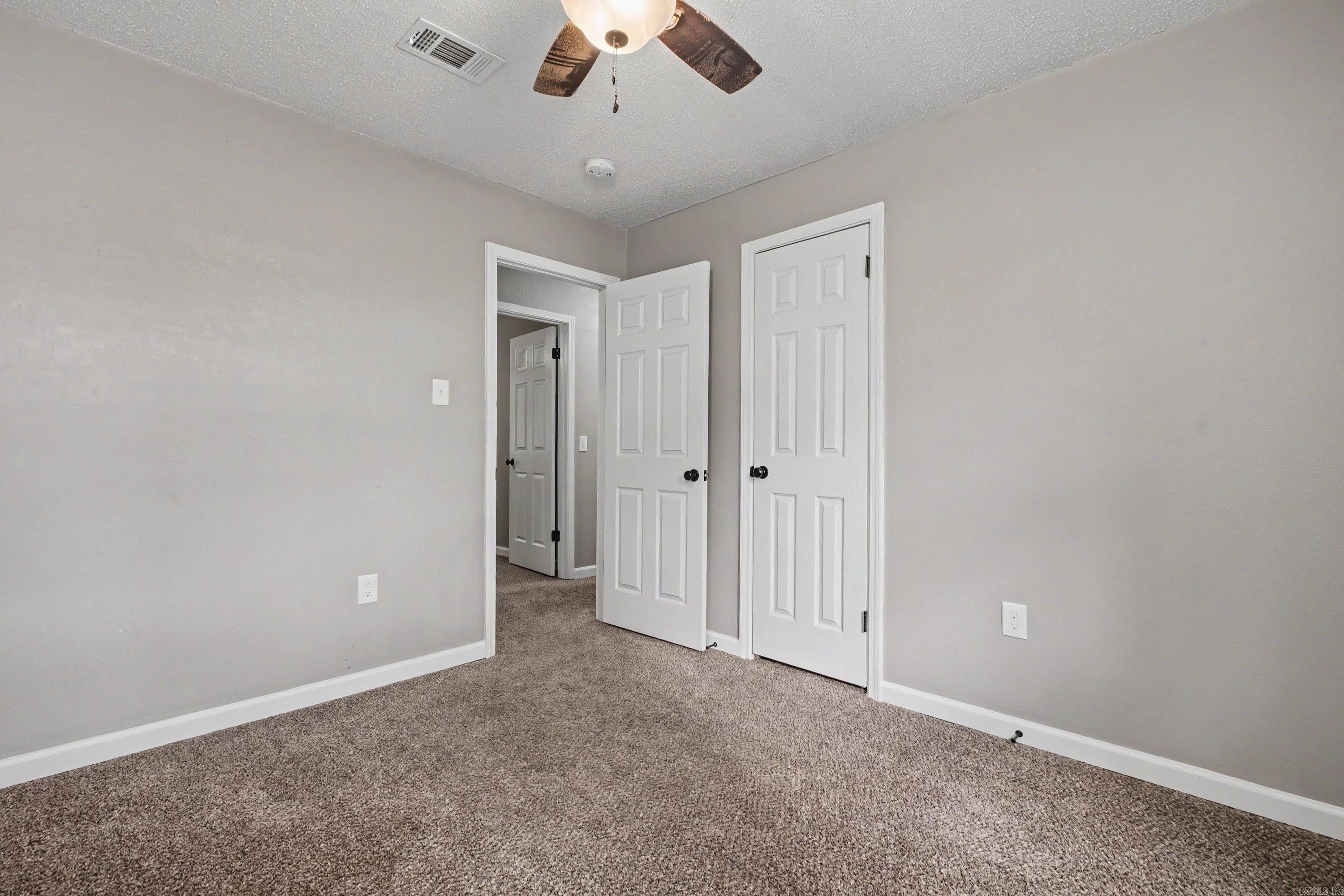 SHADY GROVE - Residential