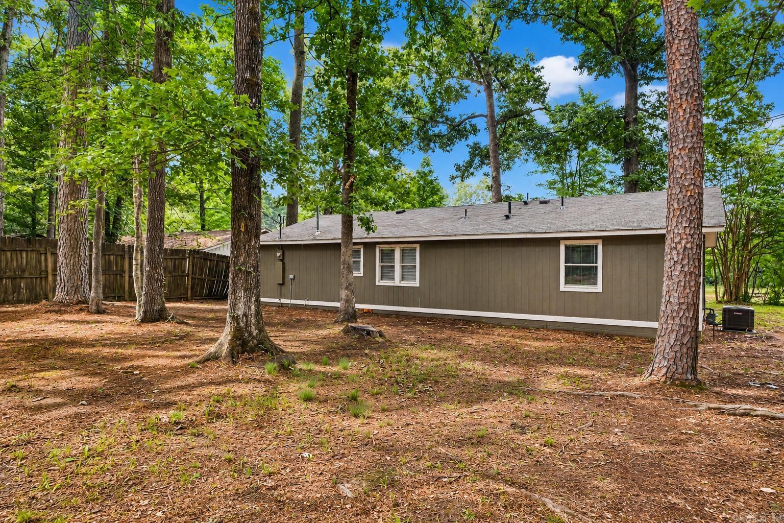 SHADY GROVE - Residential