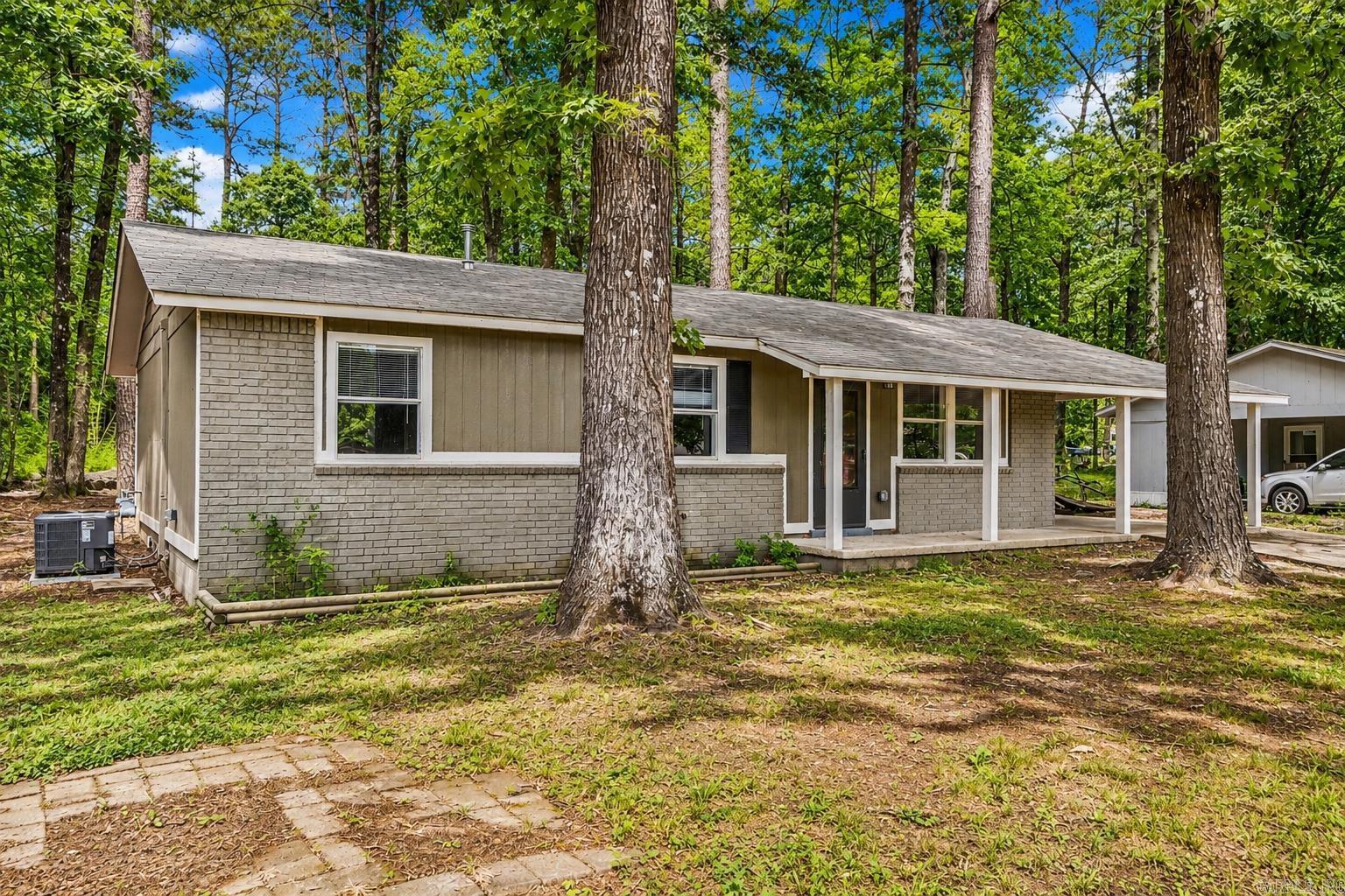 SHADY GROVE - Residential