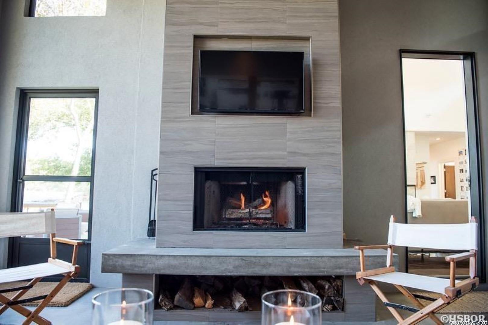 LAKE FOREST SHORES - Residential