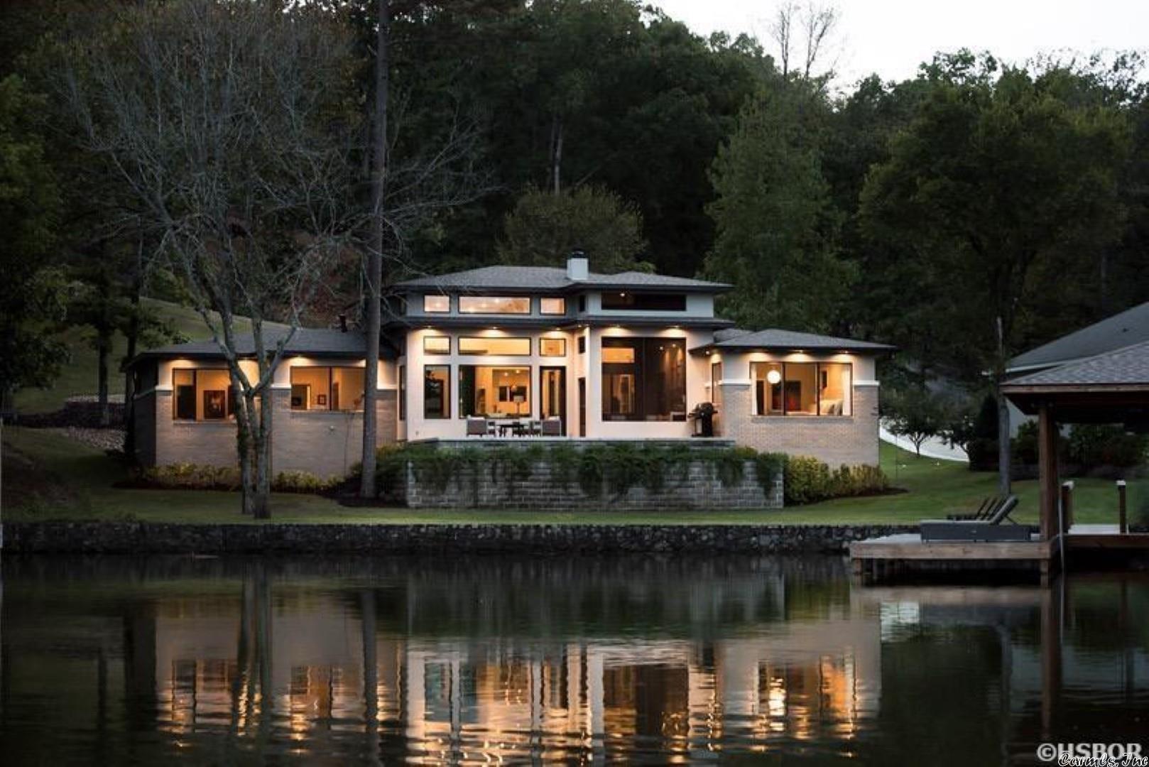 LAKE FOREST SHORES - Residential
