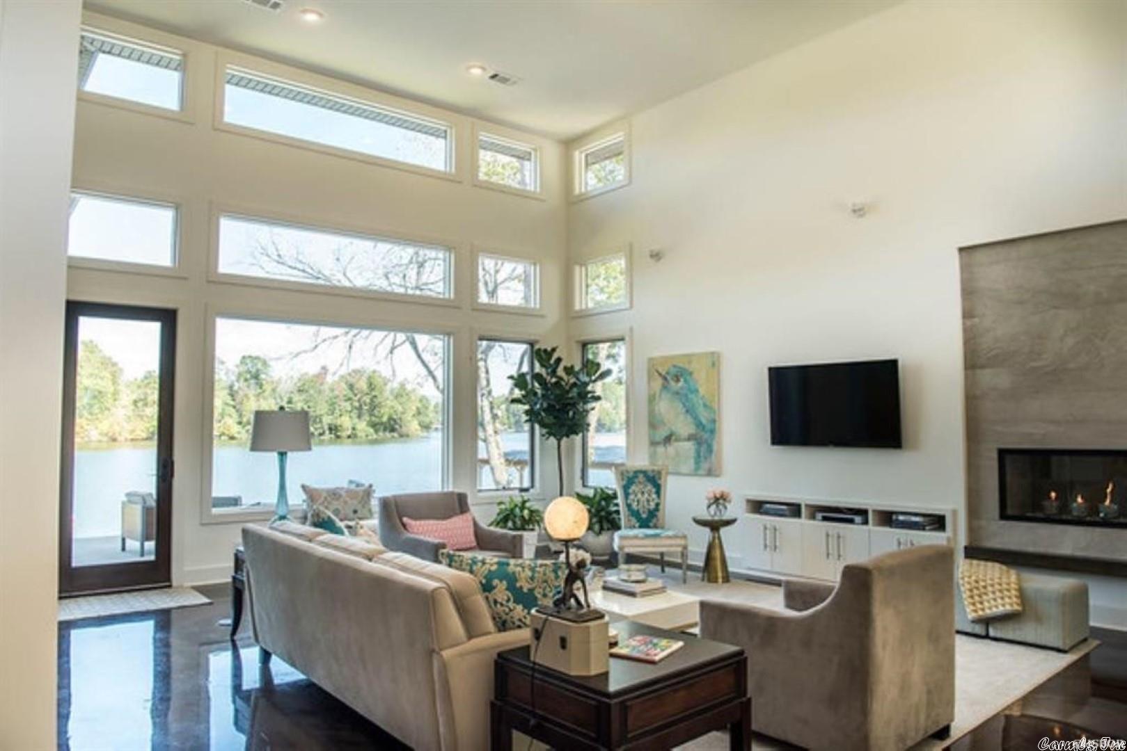 LAKE FOREST SHORES - Residential