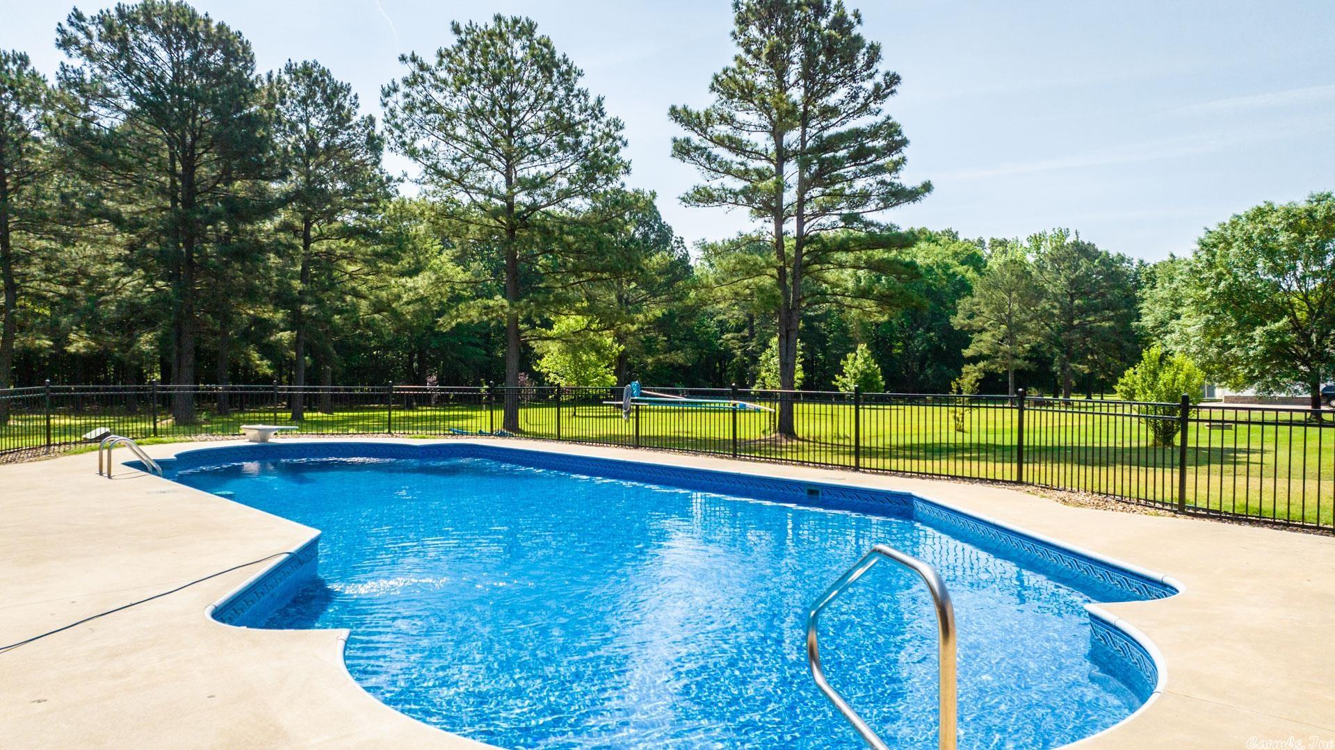 ELK RIDGE ESTATES - Residential