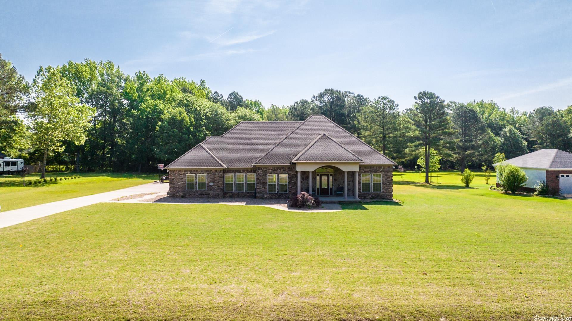 ELK RIDGE ESTATES - Residential