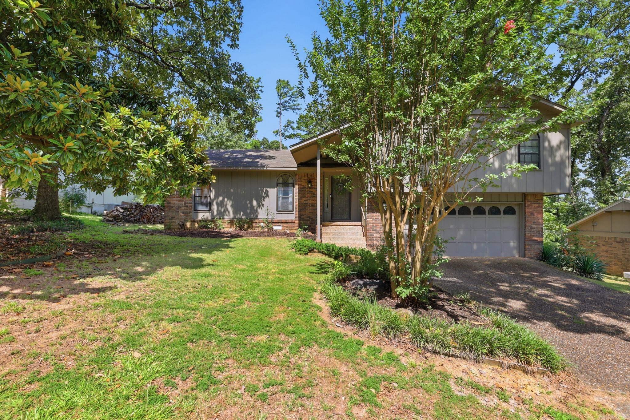 PLEASANT TREE - Residential
