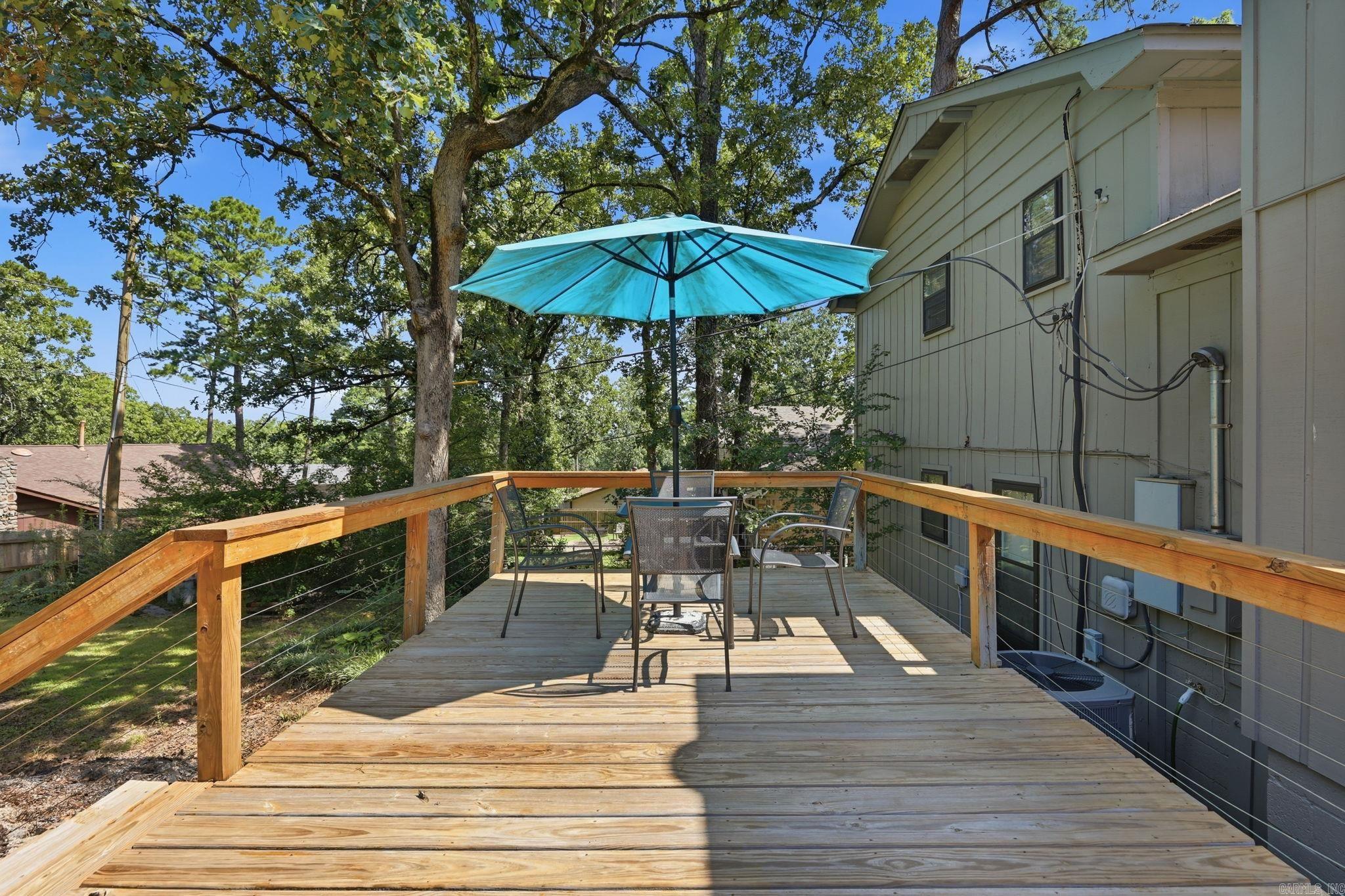 PLEASANT TREE - Residential