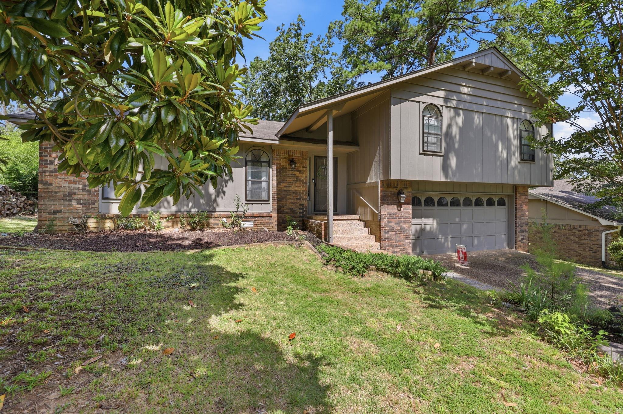 PLEASANT TREE - Residential