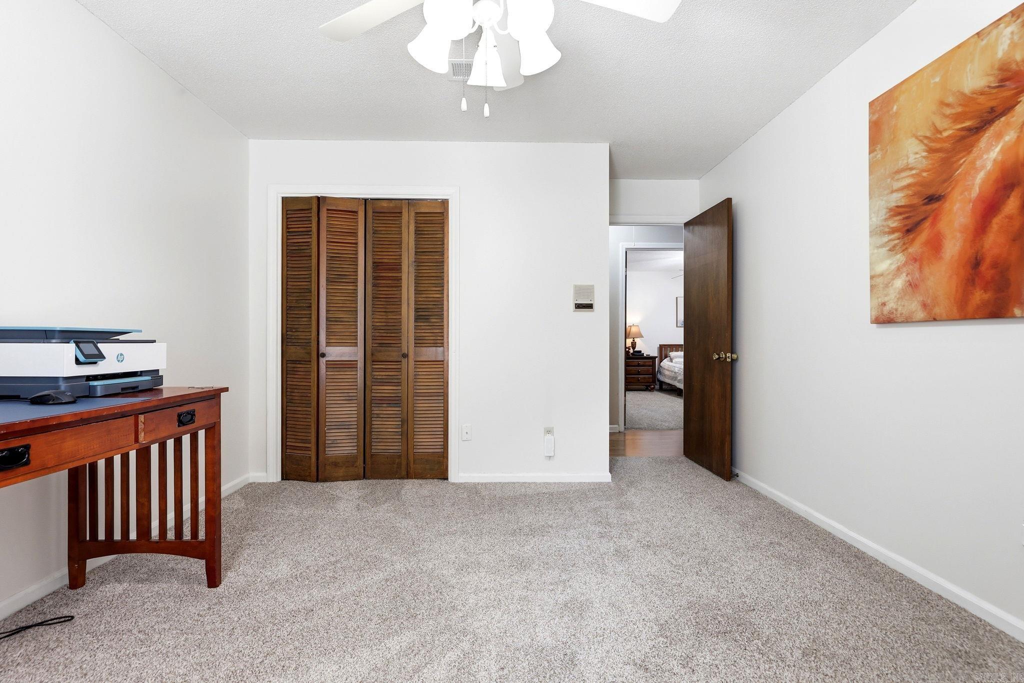 PLEASANT TREE - Residential