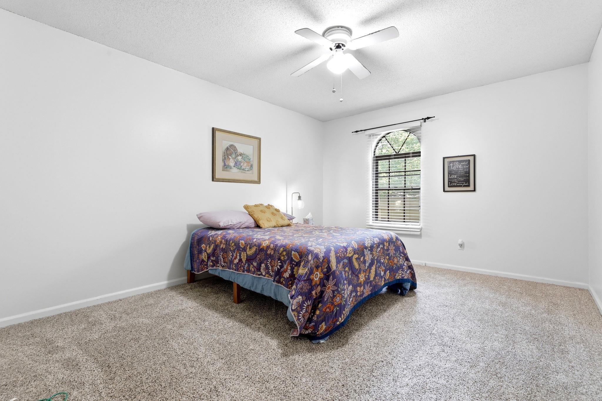 PLEASANT TREE - Residential