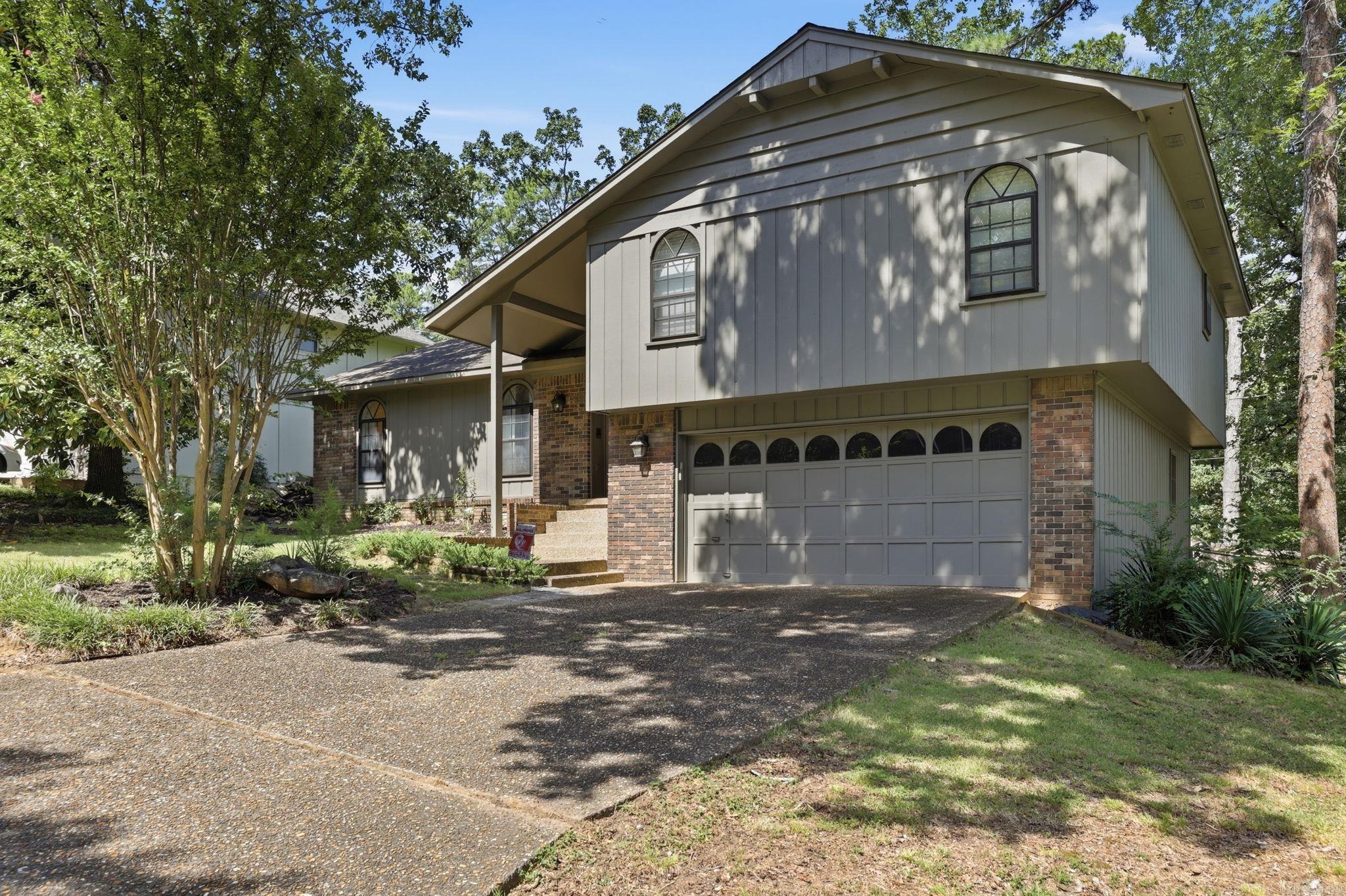 PLEASANT TREE - Residential