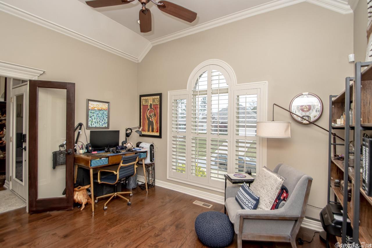 CHENAL VALLEY EPERNAY PLACE - Residential
