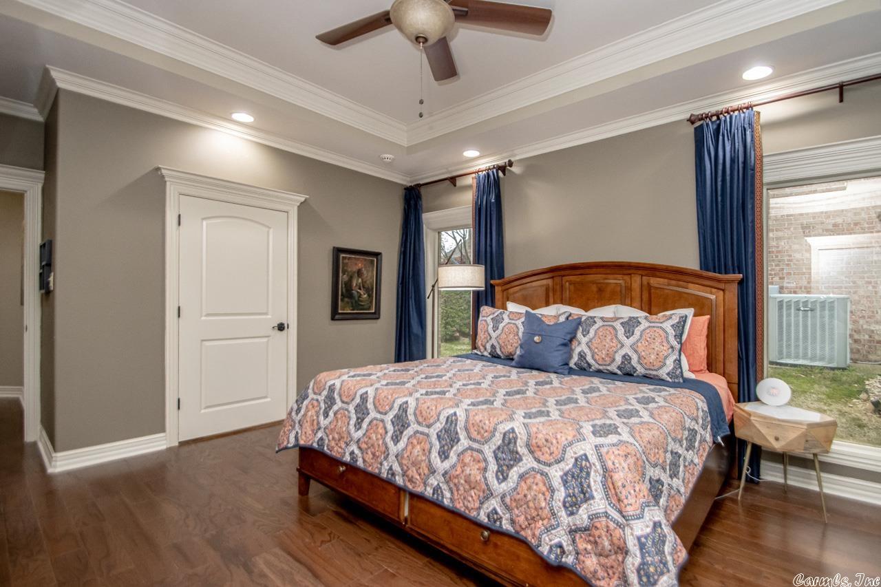 CHENAL VALLEY EPERNAY PLACE - Residential